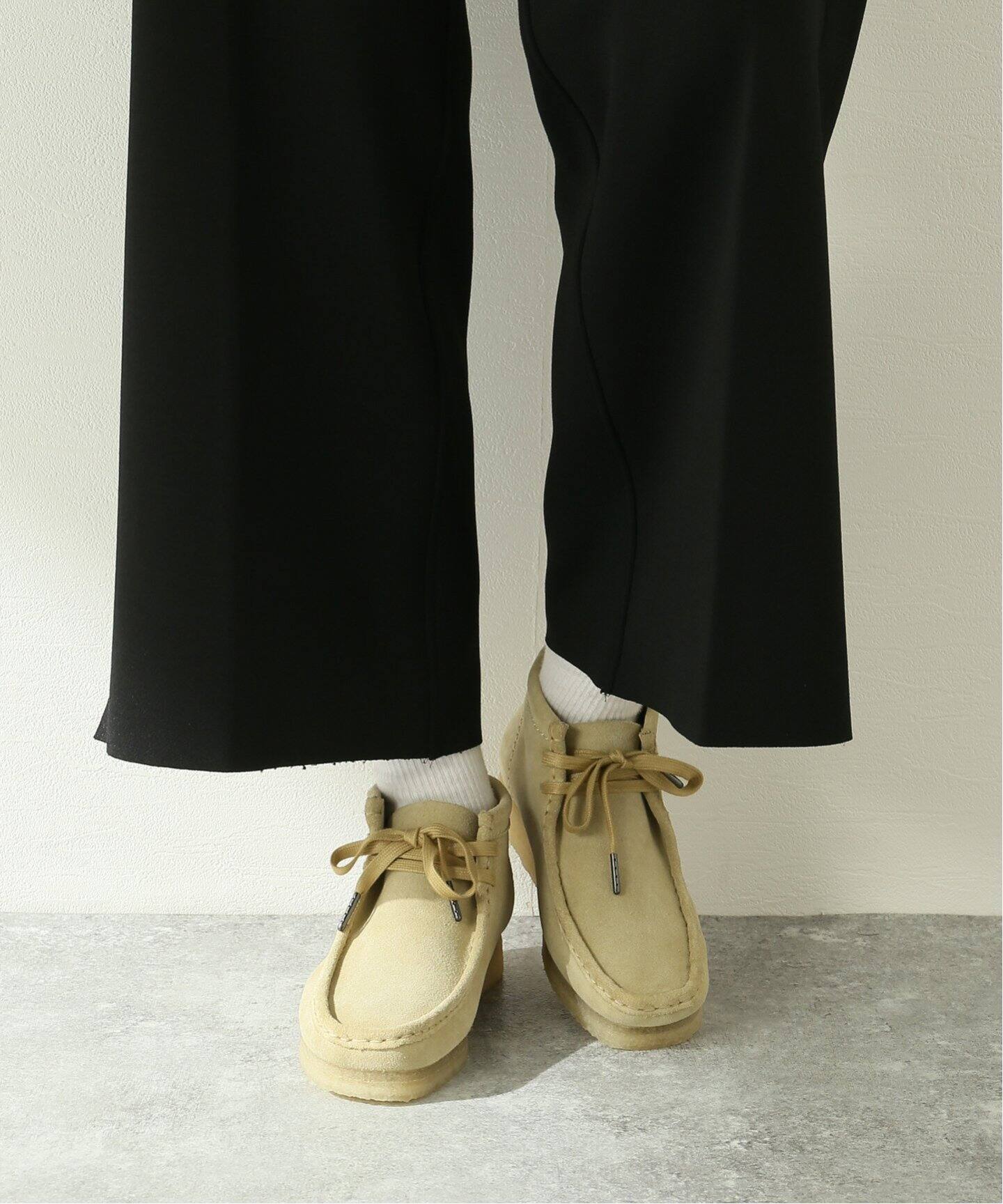 clarks wallabee beige