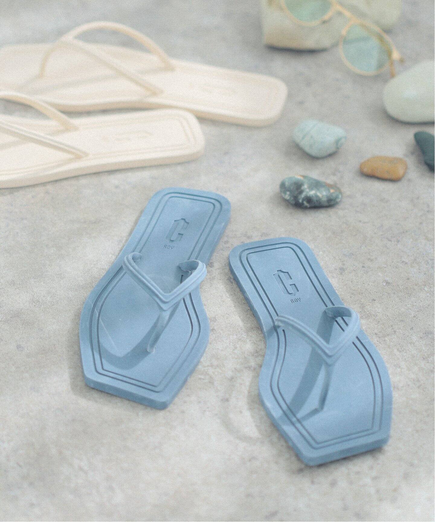 CARLOTHA もぎ RAY カルロッタレイ サテン リボンサンダル 