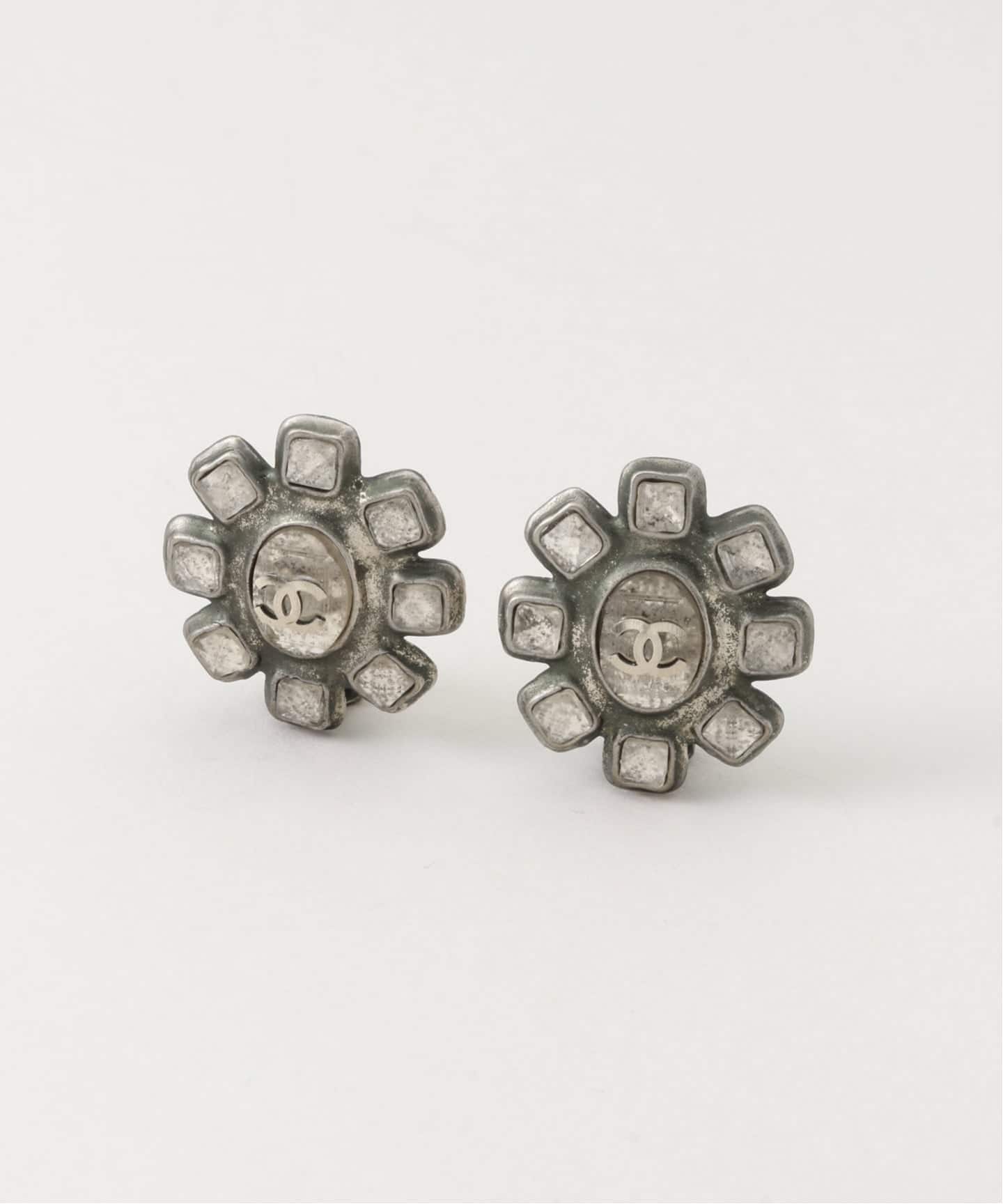 VINTAGE COURREGES/クレージュ】 pierce logo heart (両耳)（ピアス