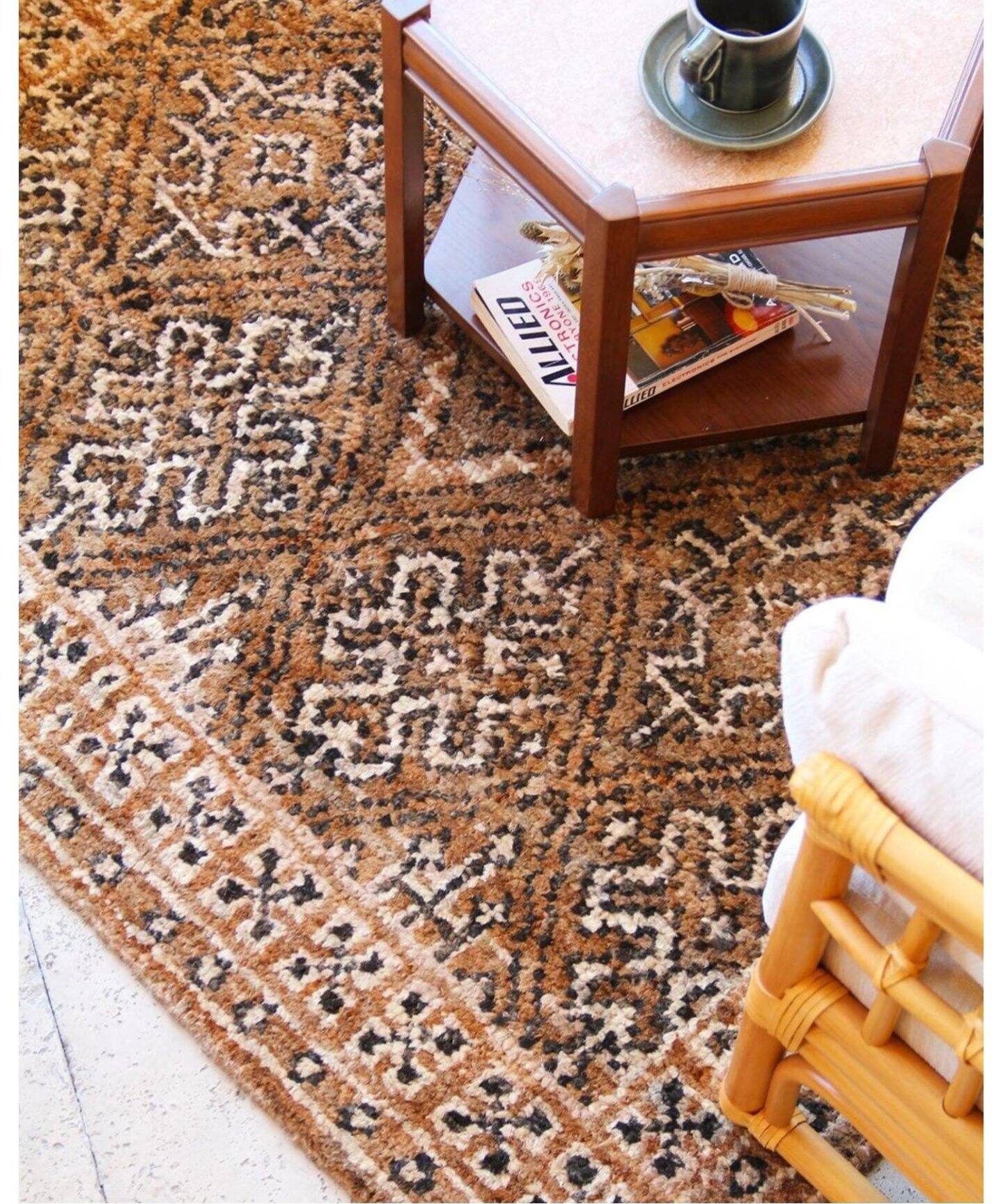 アクメファニチャー ラグ マット ACME Furniture 165×125（VANNUYS RUG 