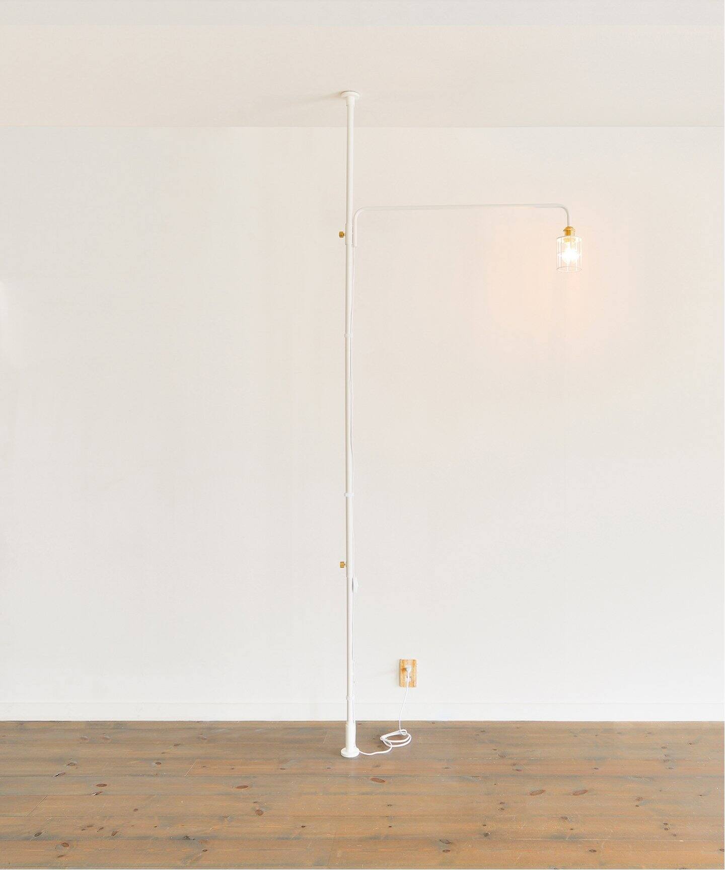 DRAW A LINE/ドローアライン】202 Lamp Arm L（照明）｜JOURNAL 