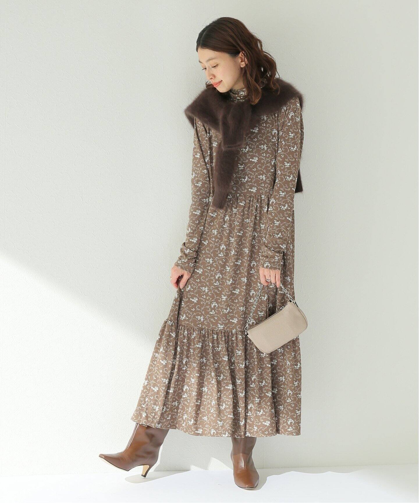 フラワープリント ストレッチワンピース（ワンピース）｜Spick and 
