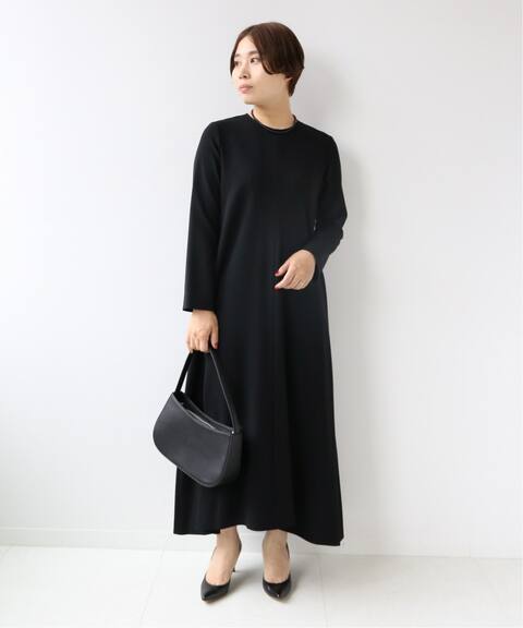 クルーネックフレアワンピース Hardy Noir アルディーノアール 公式のファッション通販 Baycrew S Store