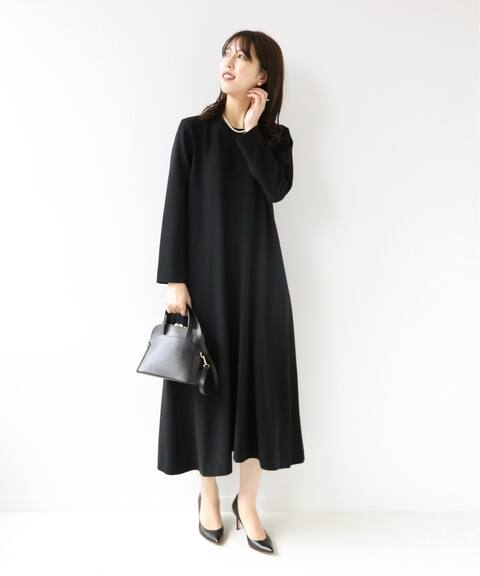 クルーネックフレアワンピース Hardy Noir アルディーノアール 公式のファッション通販 Baycrew S Store