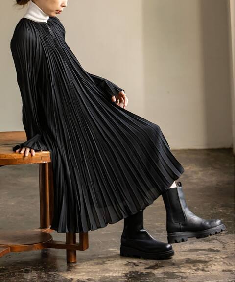 追加 クラッシュプリーツミニワンピース Noble ノーブル 公式のファッション通販 Baycrew S Store 追加 クラッシュプリーツミニワンピース Noble ノーブル 公式のファッション通販 Baycrew S Store