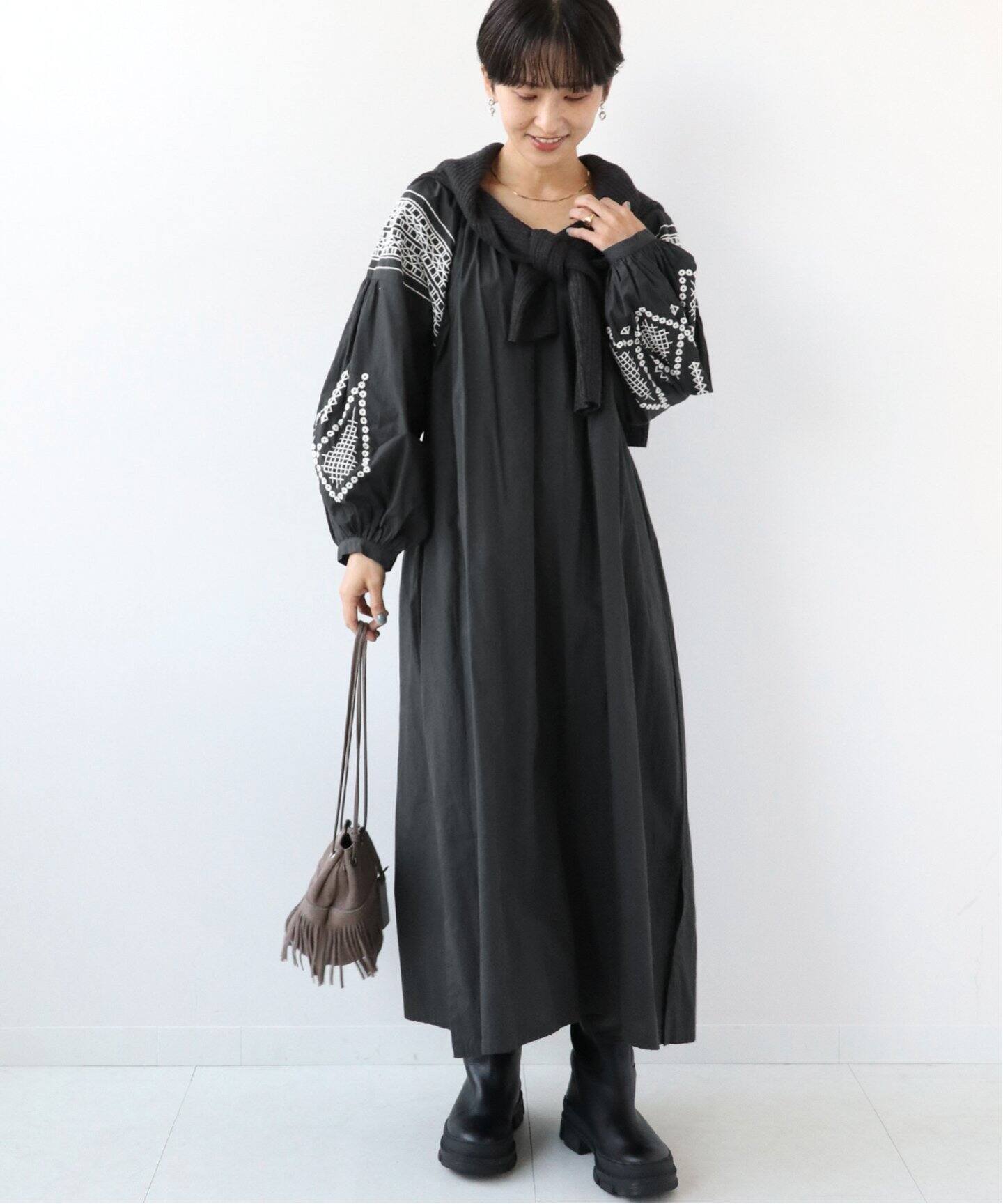 インドコットンvネックワンピース Journal Standard Relume ジャーナルスタンダード レリューム 公式のファッション通販 Baycrew S Store