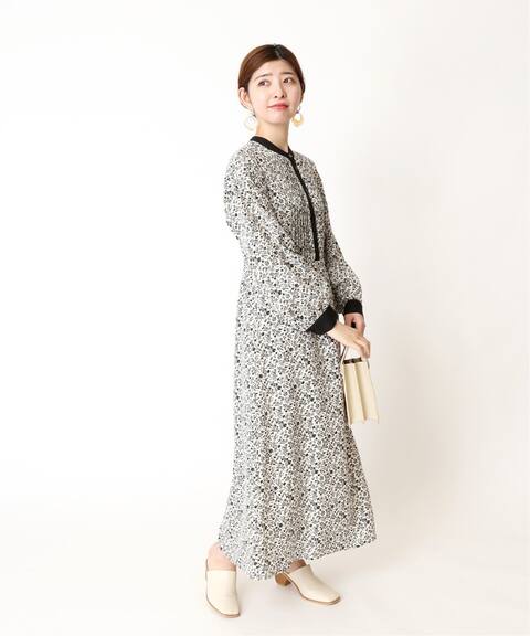 クレリックフラワーワンピース B C Stock ベーセーストック 公式のファッション通販 Baycrew S Store