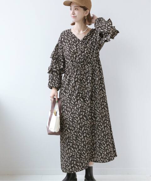 フリルスリーブワンピース B C Stock ベーセーストック 公式のファッション通販 Baycrew S Store