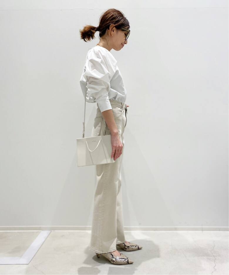 Gather Blouse|L'Appartement(アパルトモン)公式のファッション通販|【21050560212610】- BAYCREW'S STORE Gather Blouse|L'Appartement(アパルトモン)公式のファッション通販|【21050560212610】- BAYCREW'S STORE