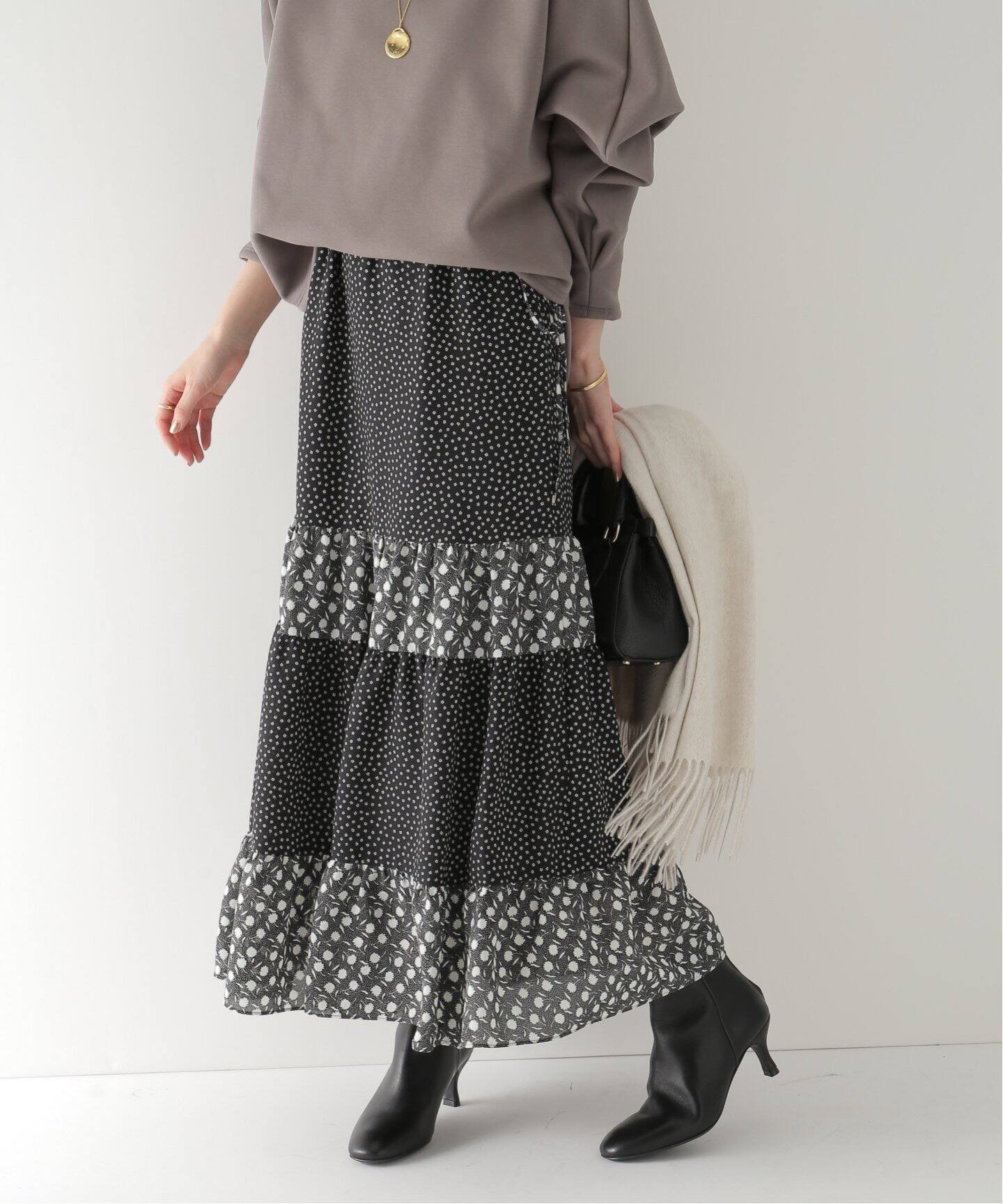 フラワープリント切り替えスカート◇（ロング・マキシ丈スカート）｜La  