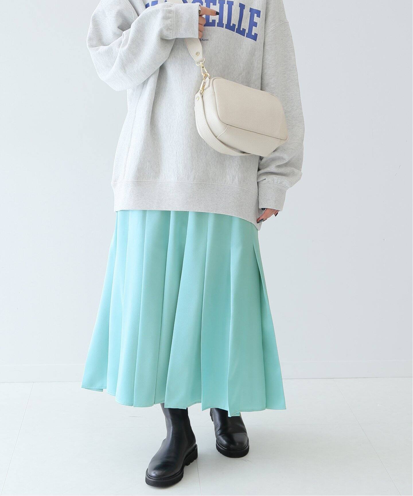 Cafissiサテンタックプリーツスカート◇（ロング・マキシ丈スカート  