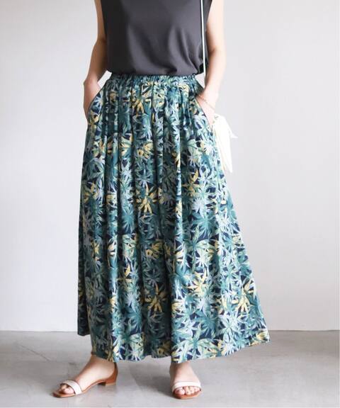 追加 タックフレアスカート Slobe Iena スローブ イエナ 公式のファッション通販 Baycrew S Store