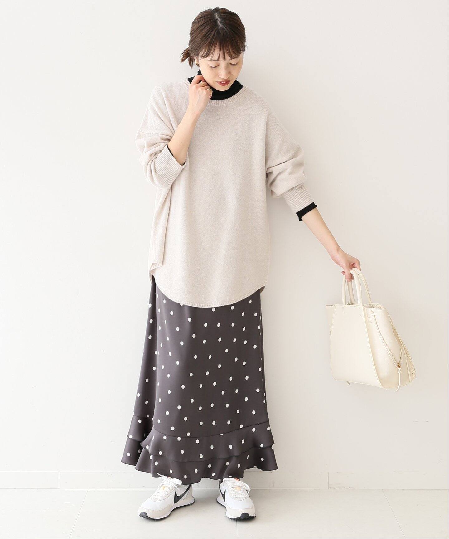 ドットプリントフリルスカート◇（ロング・マキシ丈スカート）｜SLOBE  