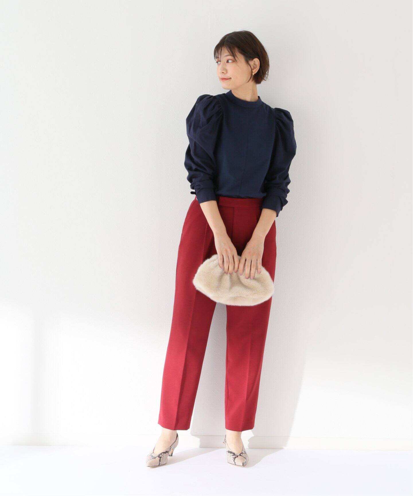 美品ELIN デザインブラウスカットソー日本製