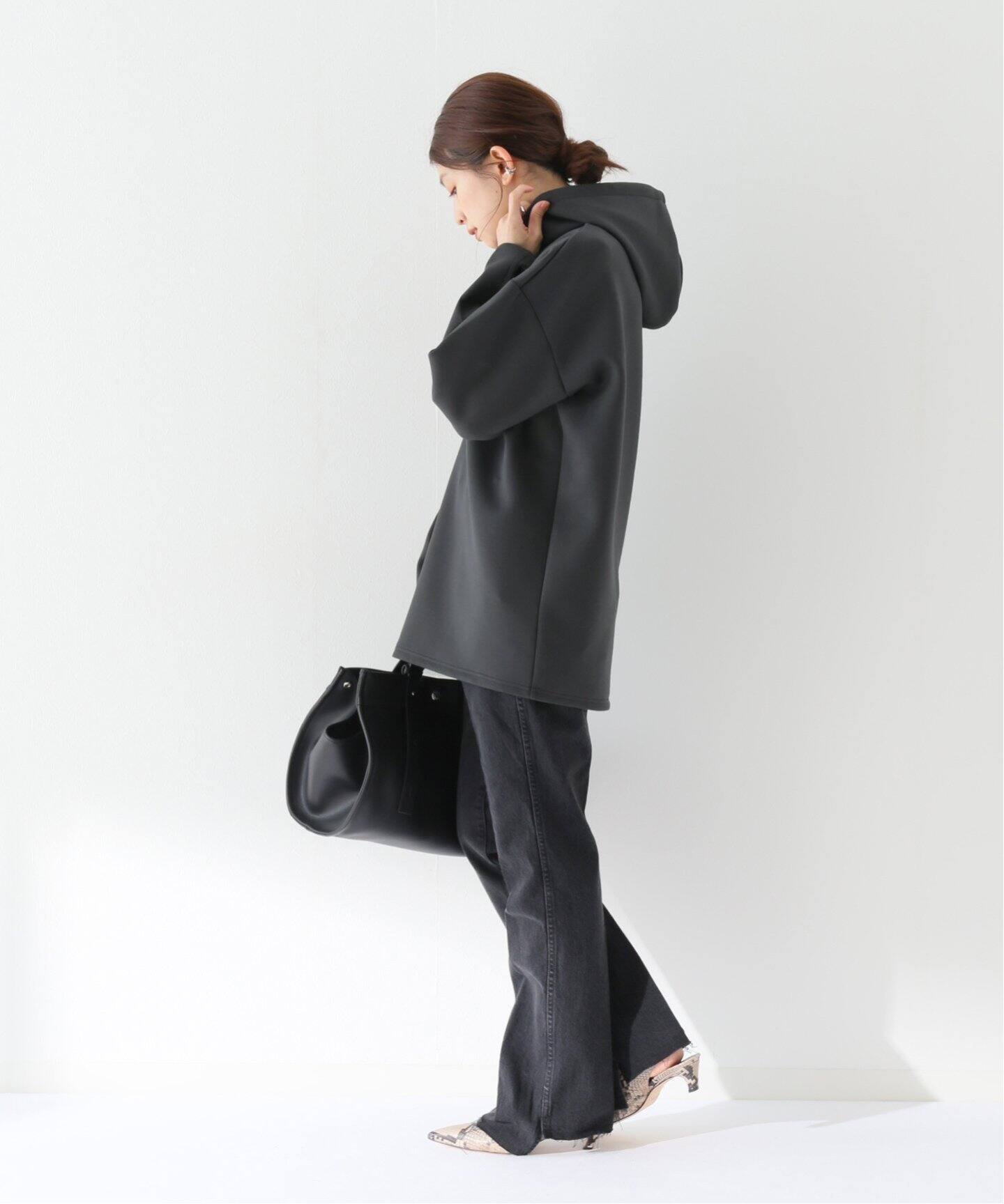 ダンボールフードプルオーバー（パーカー）｜Spick and Span（スピック  