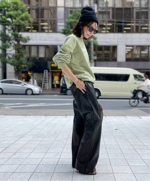 Sporty Rich スポーティアンドリッチ Science Crewneck Pullover L Appartement アパルトモン 公式の ファッション通販 Baycrew S Store