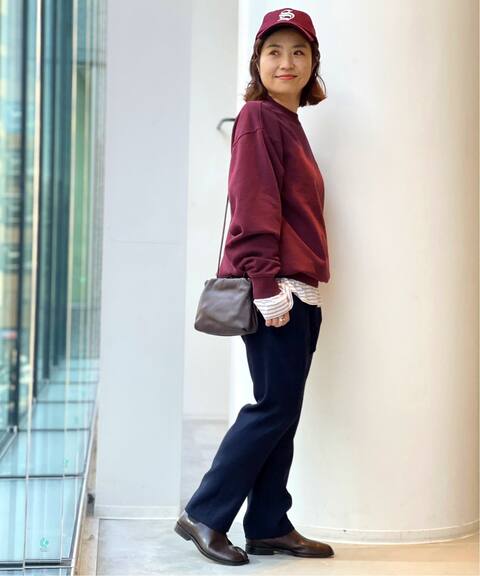 Sporty Rich スポーティアンドリッチ Serif Logo Crewneck L Appartement アパルトモン 公式のファッション通販 Baycrew S Store