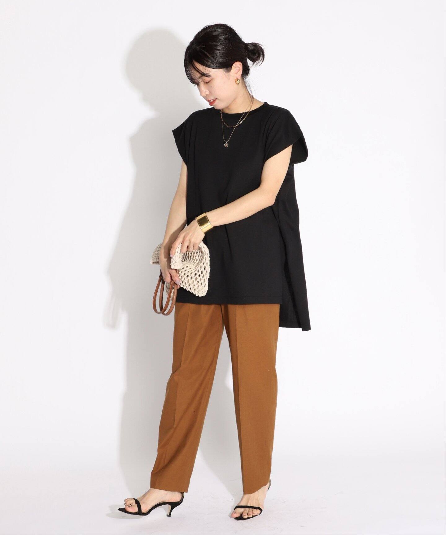 COGTHEBIGSMOKE/コグ ザ ビッグスモーク】TUCK IN SLEEVE トップス ...