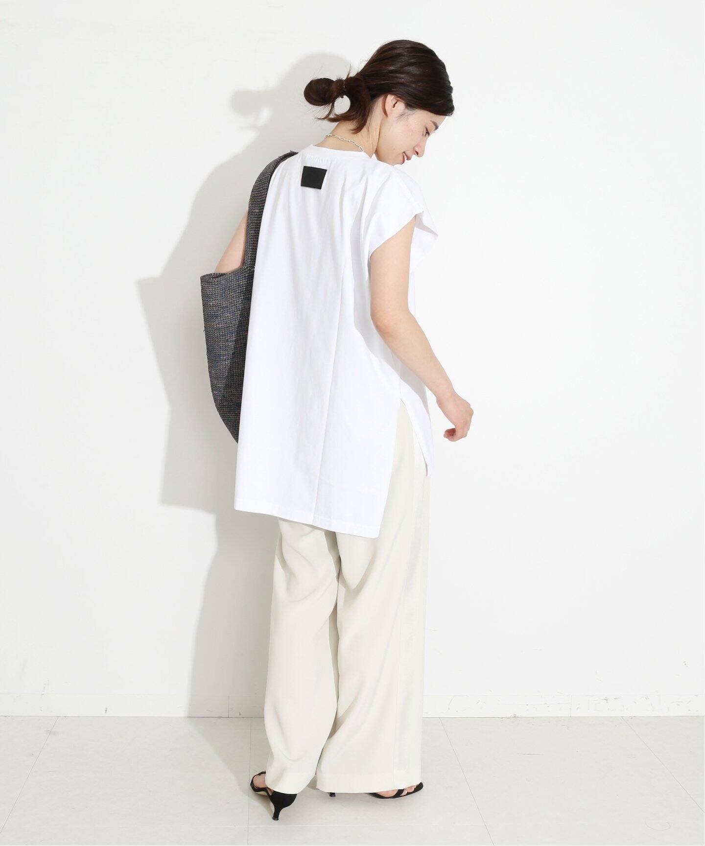 COGTHEBIGSMOKE/コグ ザ ビッグスモーク】TUCK IN SLEEVE トップス ...