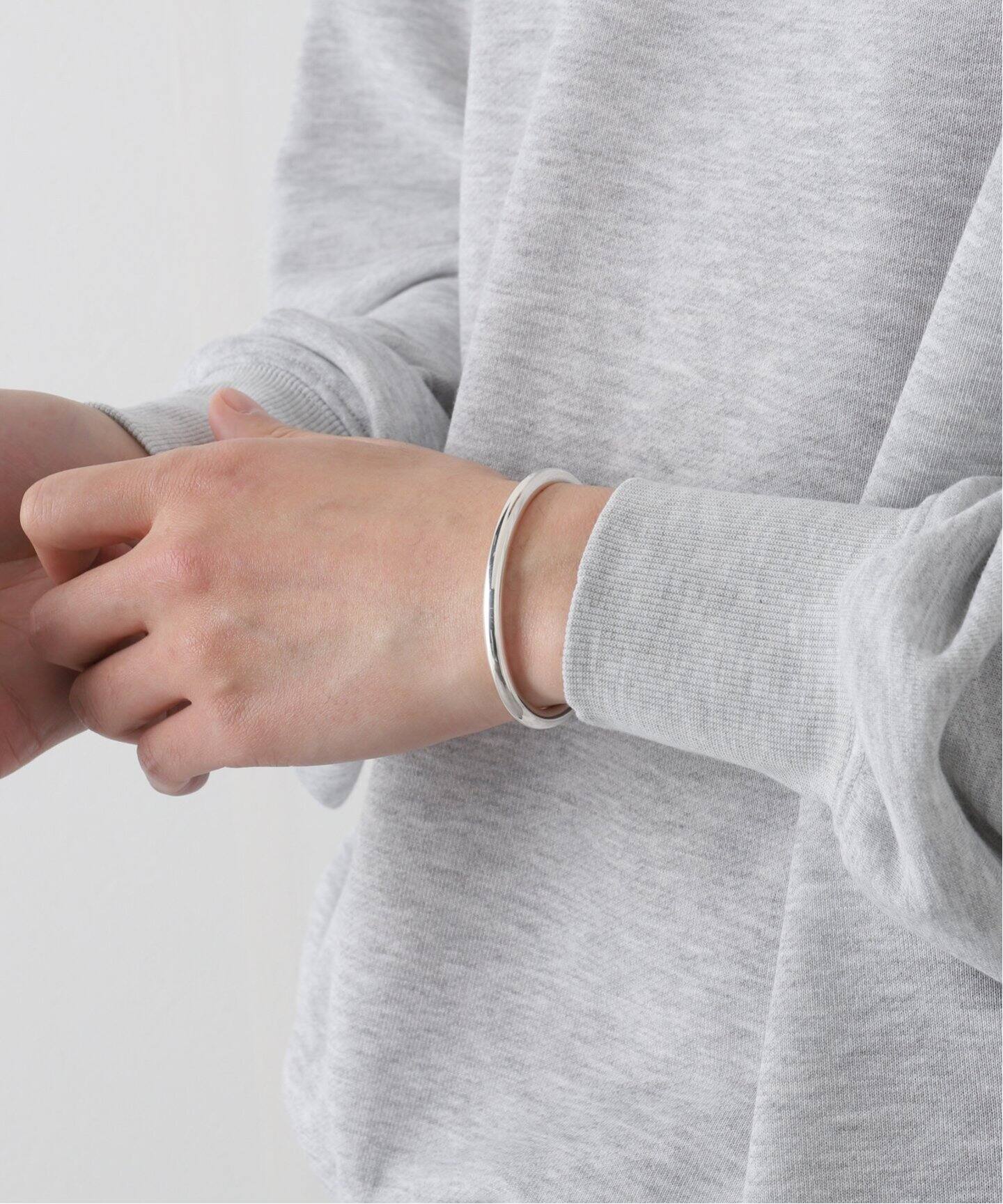 LE GRAMME 31G POLISHED BANGLE BRACELET（ブレスレット・バングル 