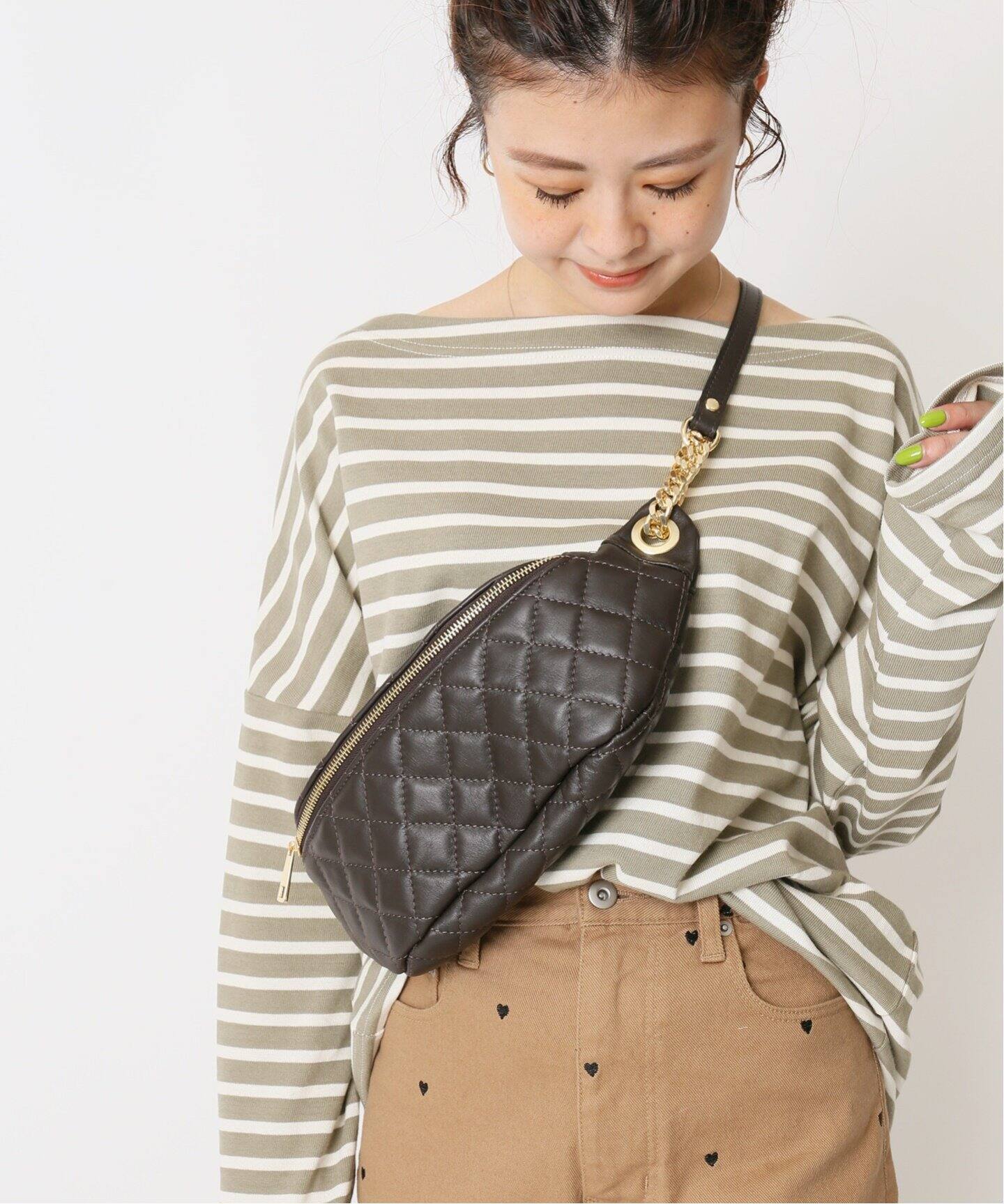 ≪追加≫【AULENTTI/オウレンティ】キルティングレザーBody Bag 4  