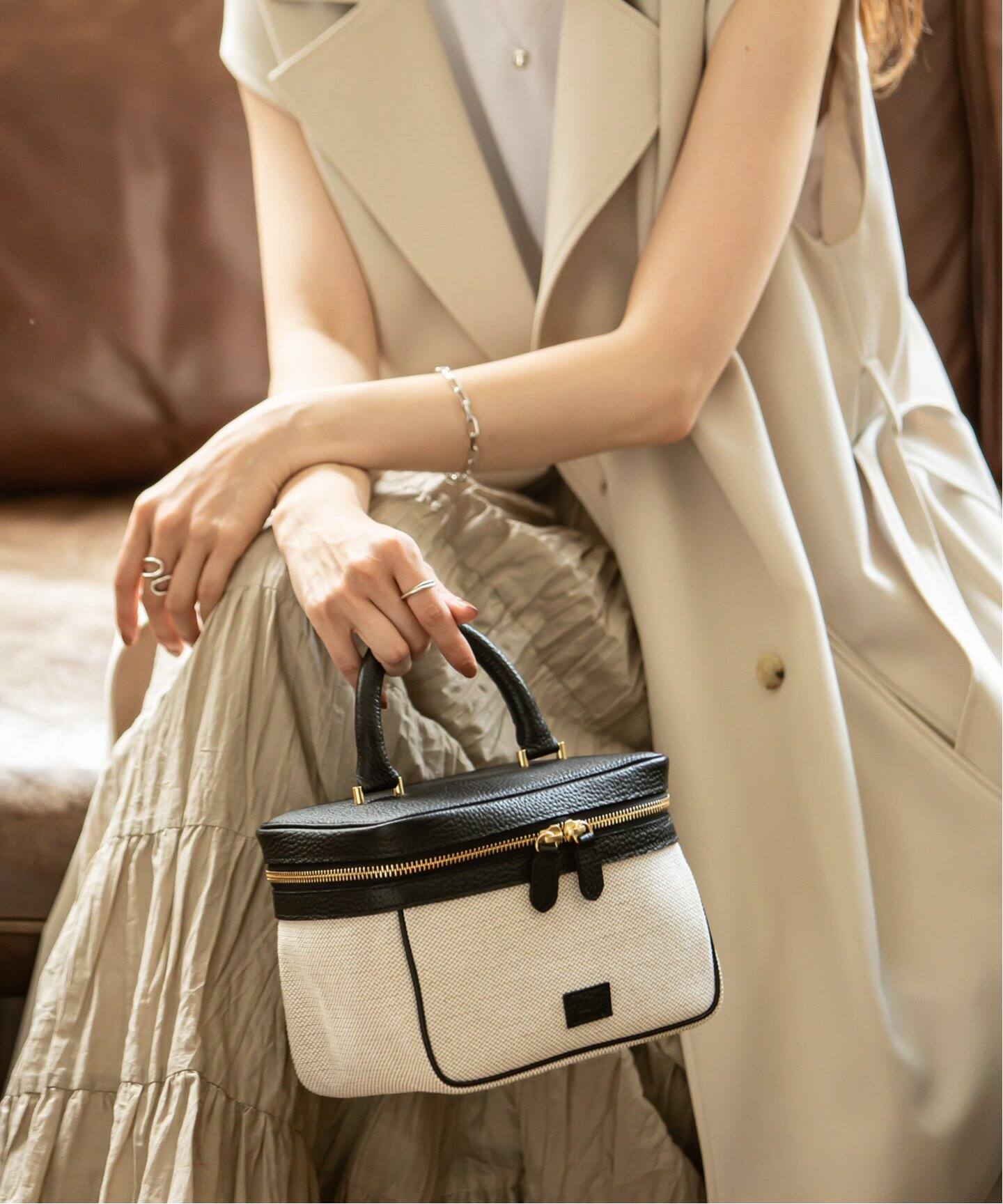 ch!iii】キャンバスバニティBAG（ハンドバッグ）｜NOBLE（ノーブル）の  