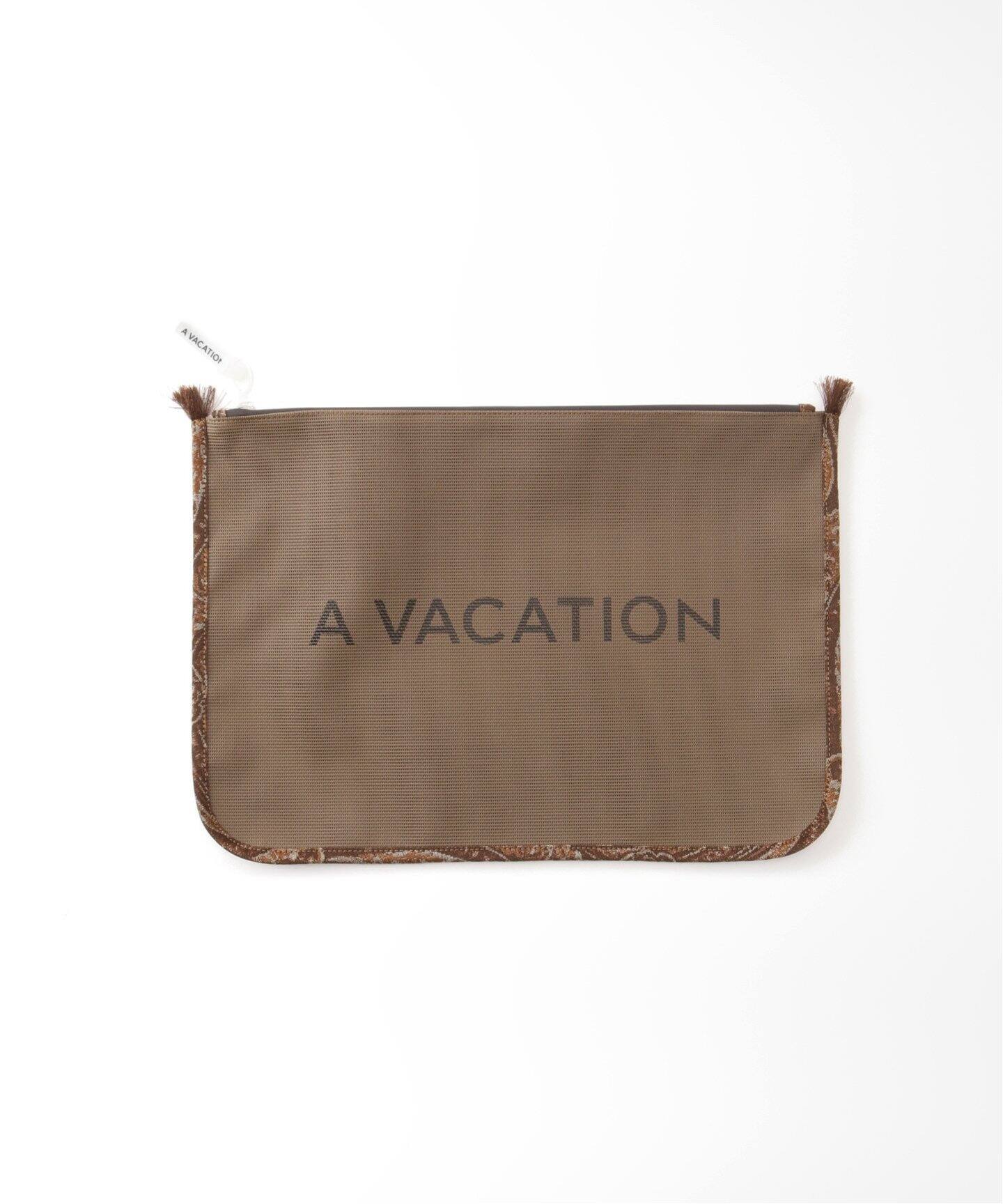 A なまら VACATION(アヴァケーション) Letter 美品 クラッチバッグ