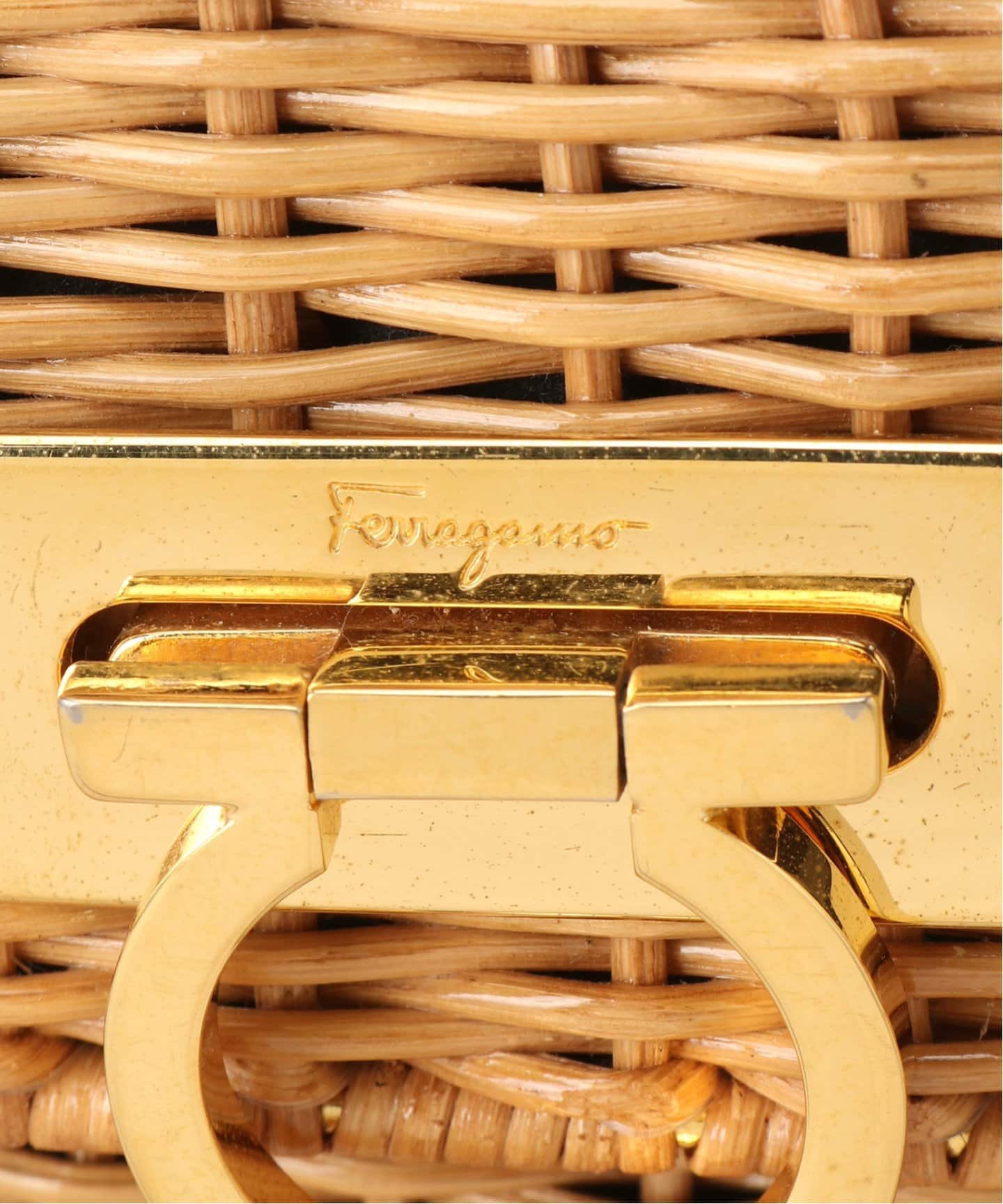 フェラガモ ハンドバッグ 腕掛け カゴバッグ ラタン ベージュ T206 VINTAGE FERRAGAMO/フェラガモ】 Gancini ラタンハンドバッグ