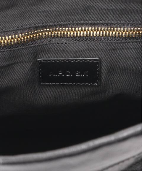 A P C アーペーセー Suzanne Kollerバッグ Iena イエナ 公式のファッション通販 Baycrew S Store