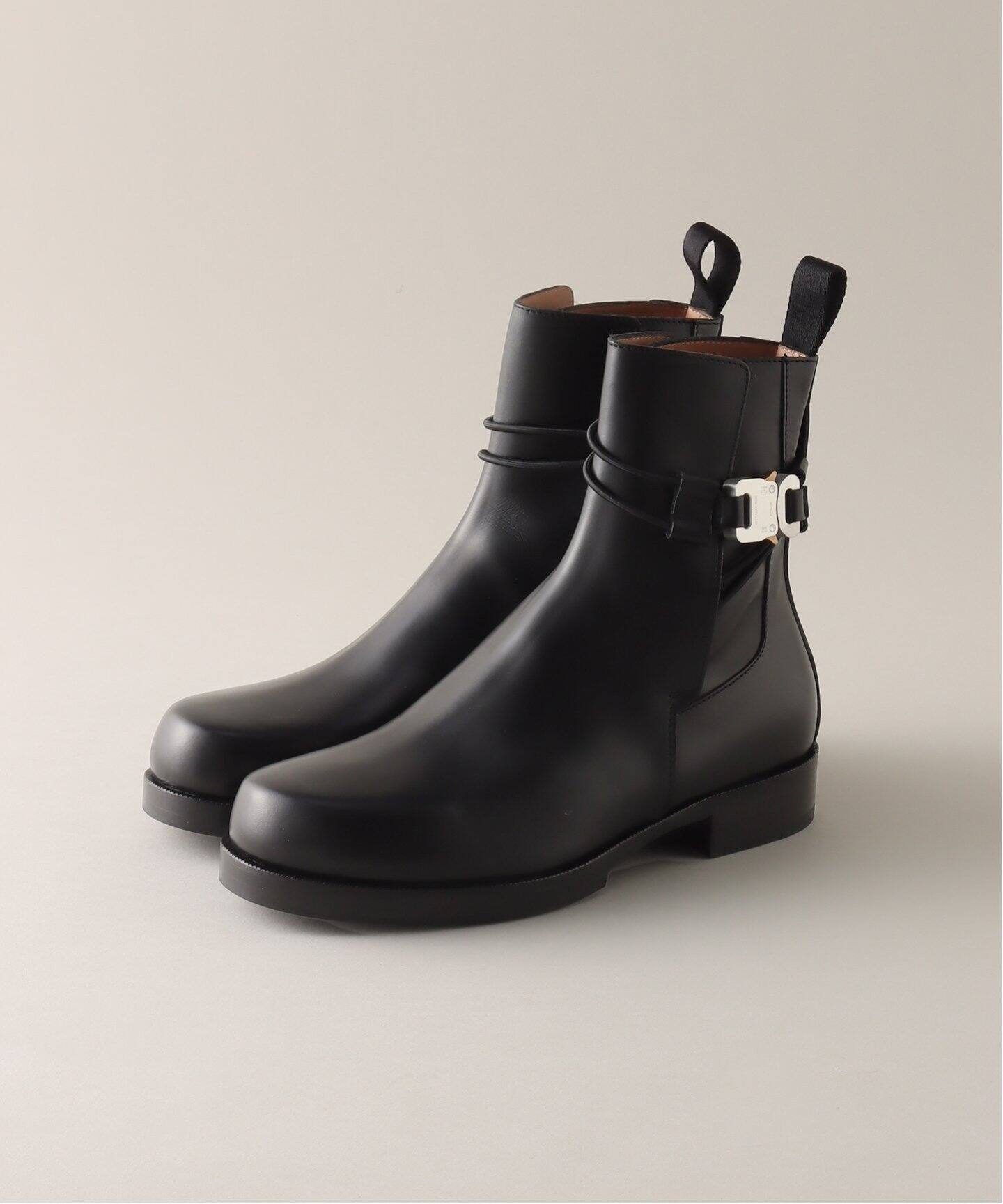 1017 ALYX 9SM:AAUBO0038LE01:LOW BUCKLE BOOT LTHR（レザーシューズ 