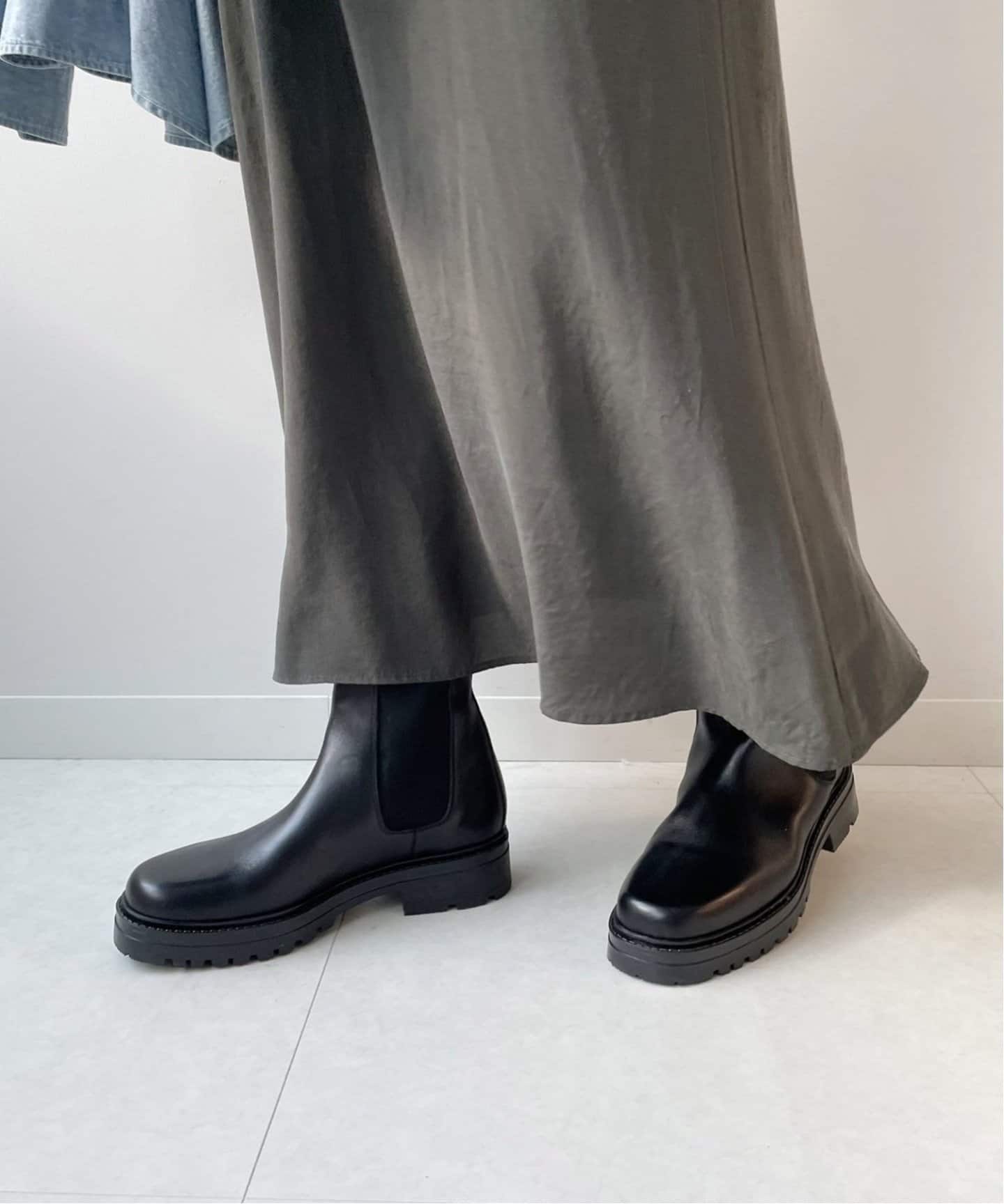 E*n様 フレームワーク　CORSOROMA9 サイドゴアボリュームブーツ　新品 E*n様 フレームワーク CORSOROMA9 サイドゴアボリュームブーツ