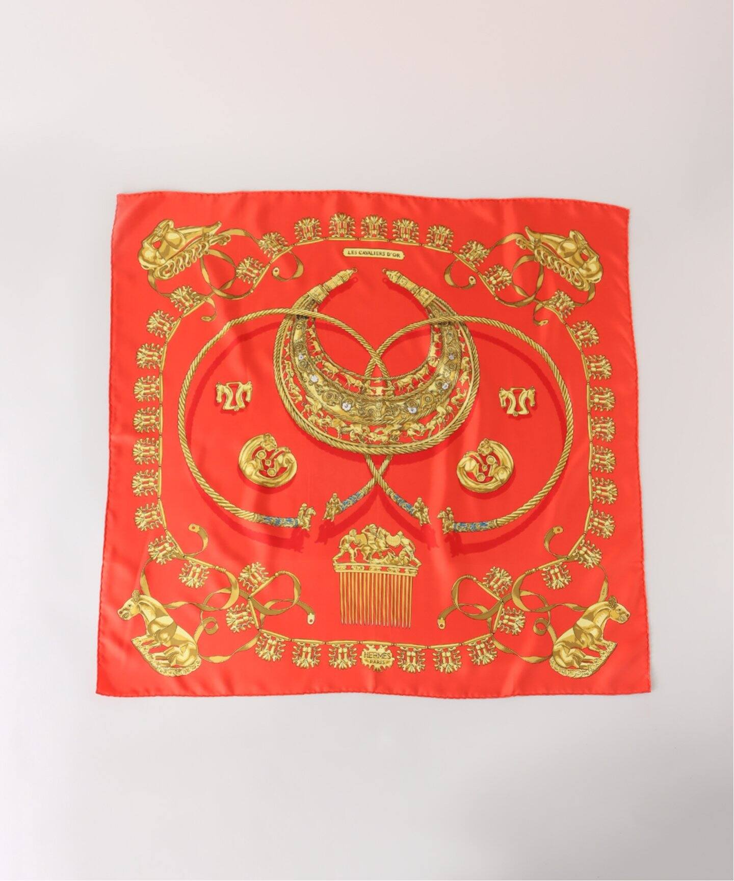 HERMES エルメスカレ90シルク100%大判スカーフ(黄金の騎士) 正し 
