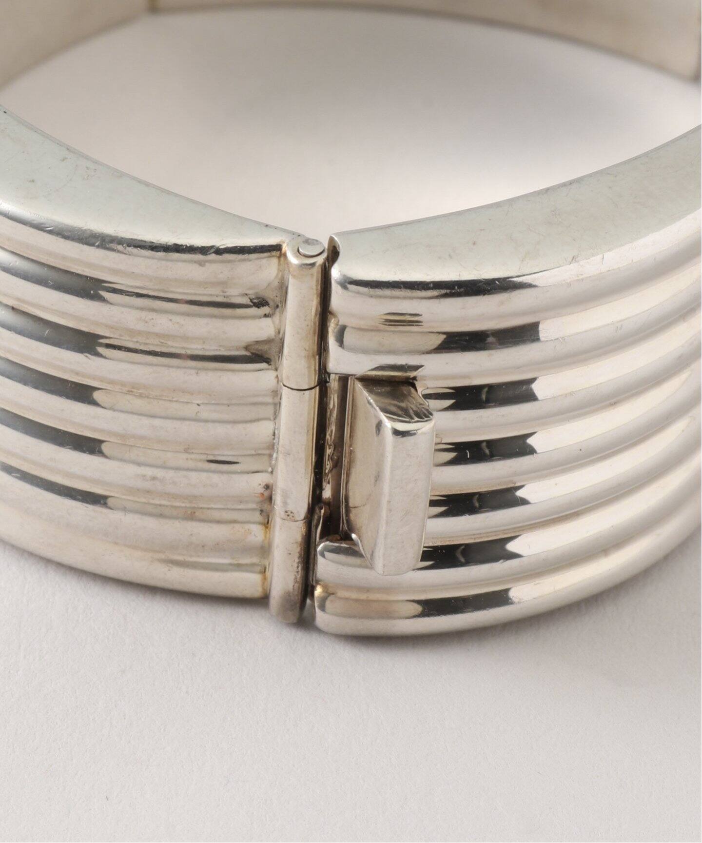VINTAGE TIFFANY&Co./ティファニー】Grooved Bracelet（ブレスレット 