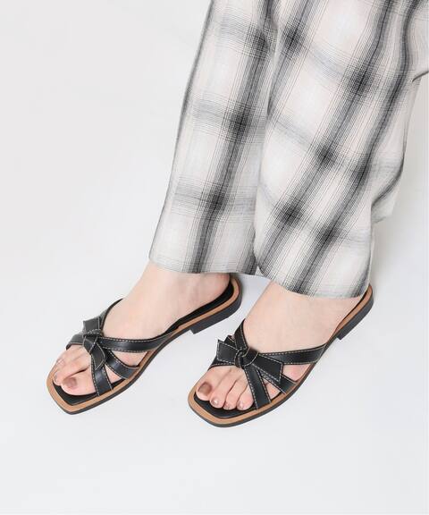 スクエアステッチリボンサンダル Le Talon ル タロン 公式のファッション通販 Baycrew S Store スクエアステッチリボンサンダル Le Talon ル タロン 公式のファッション通販 Baycrew S Store