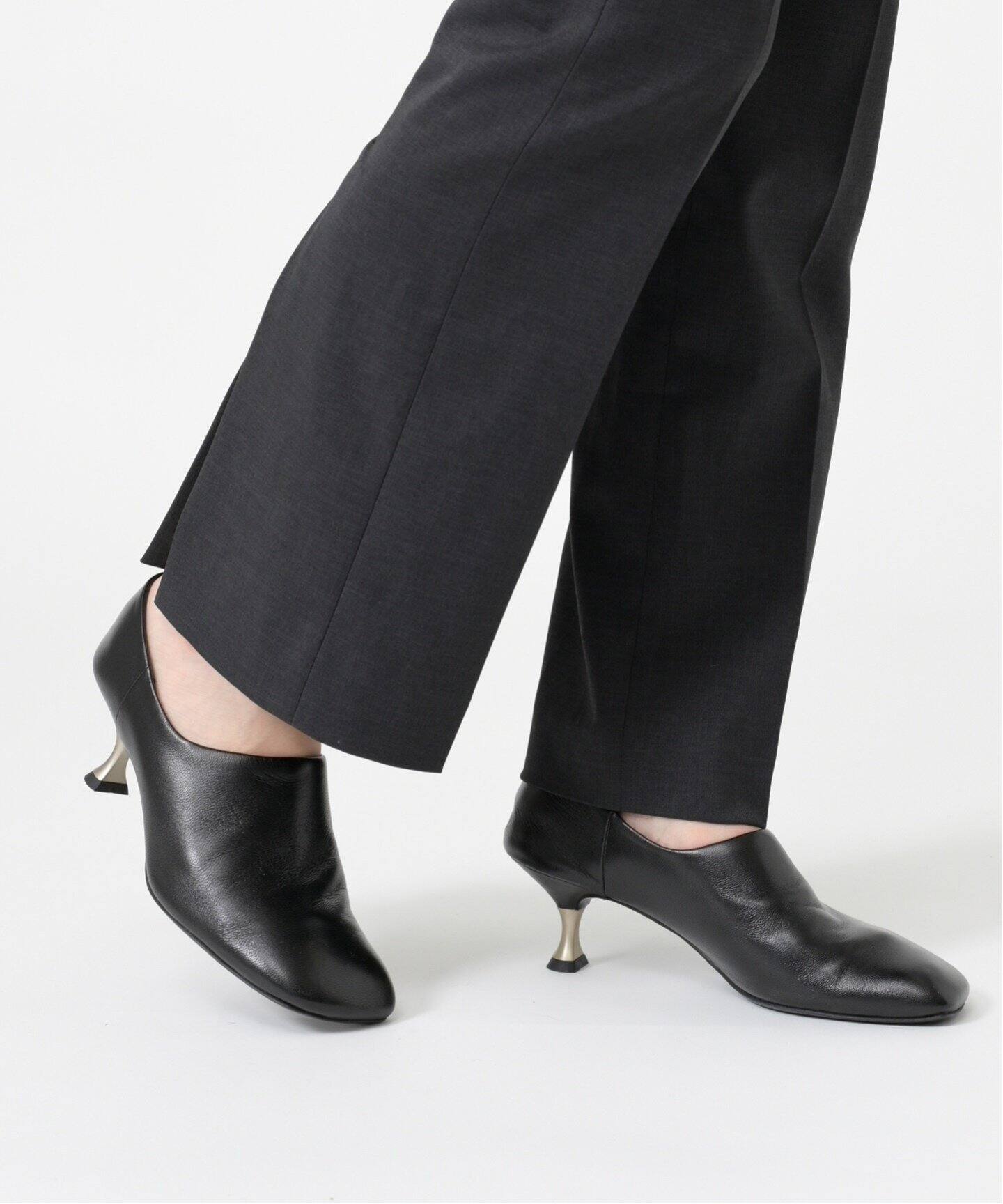 GRISE 5.5レザーワイドスクエアハイバンプパンプス◇（パンプス）｜LE 