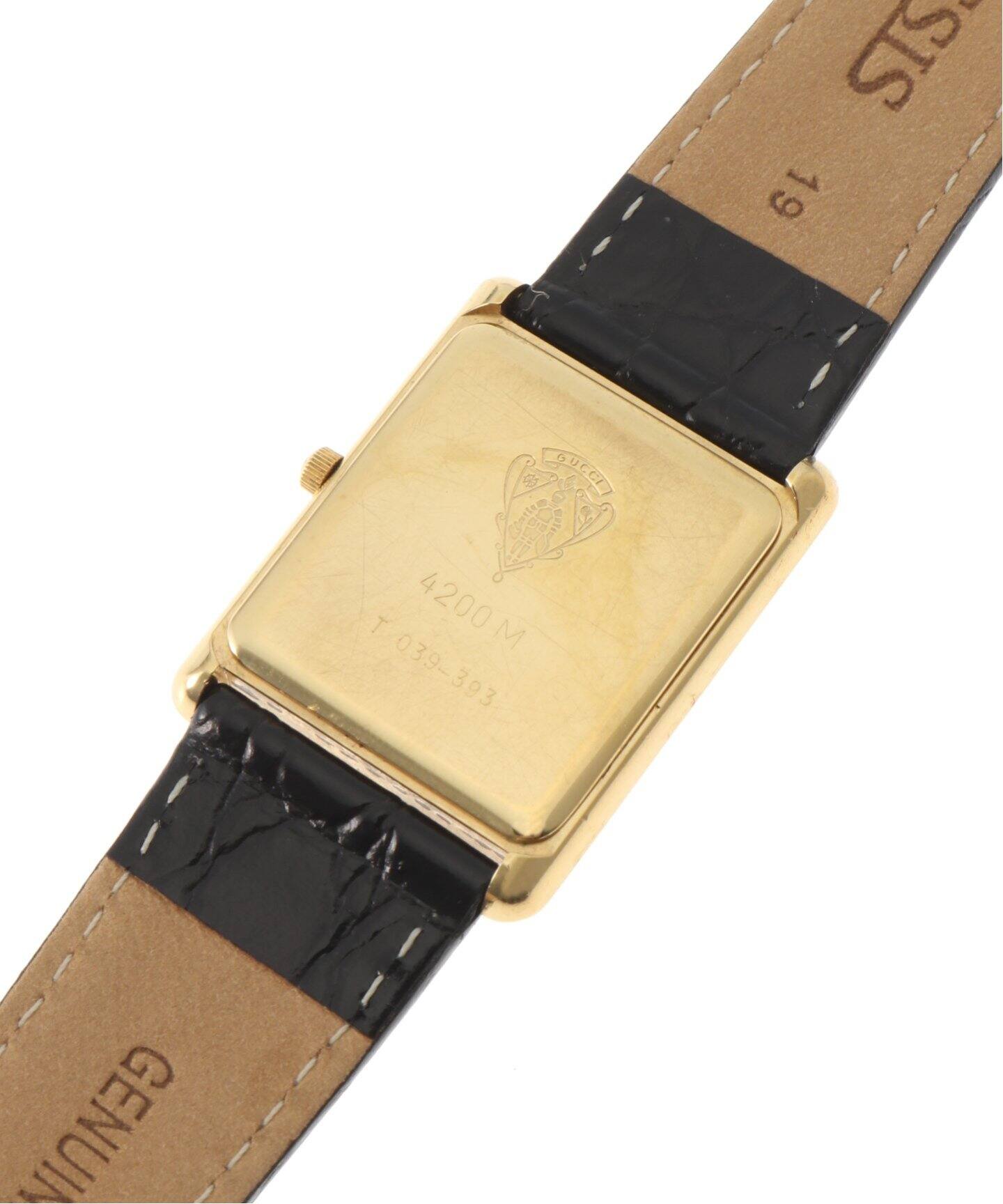 GUCCI/グッチ】4200M スクエア ブラックローマン【 ウォッチ 