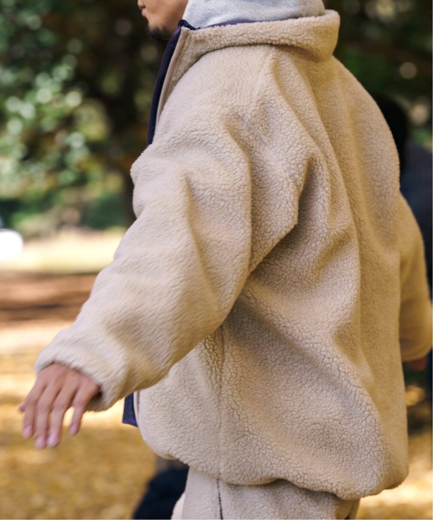 Perverze リバーシブル 高らか エコレザーボアコート 