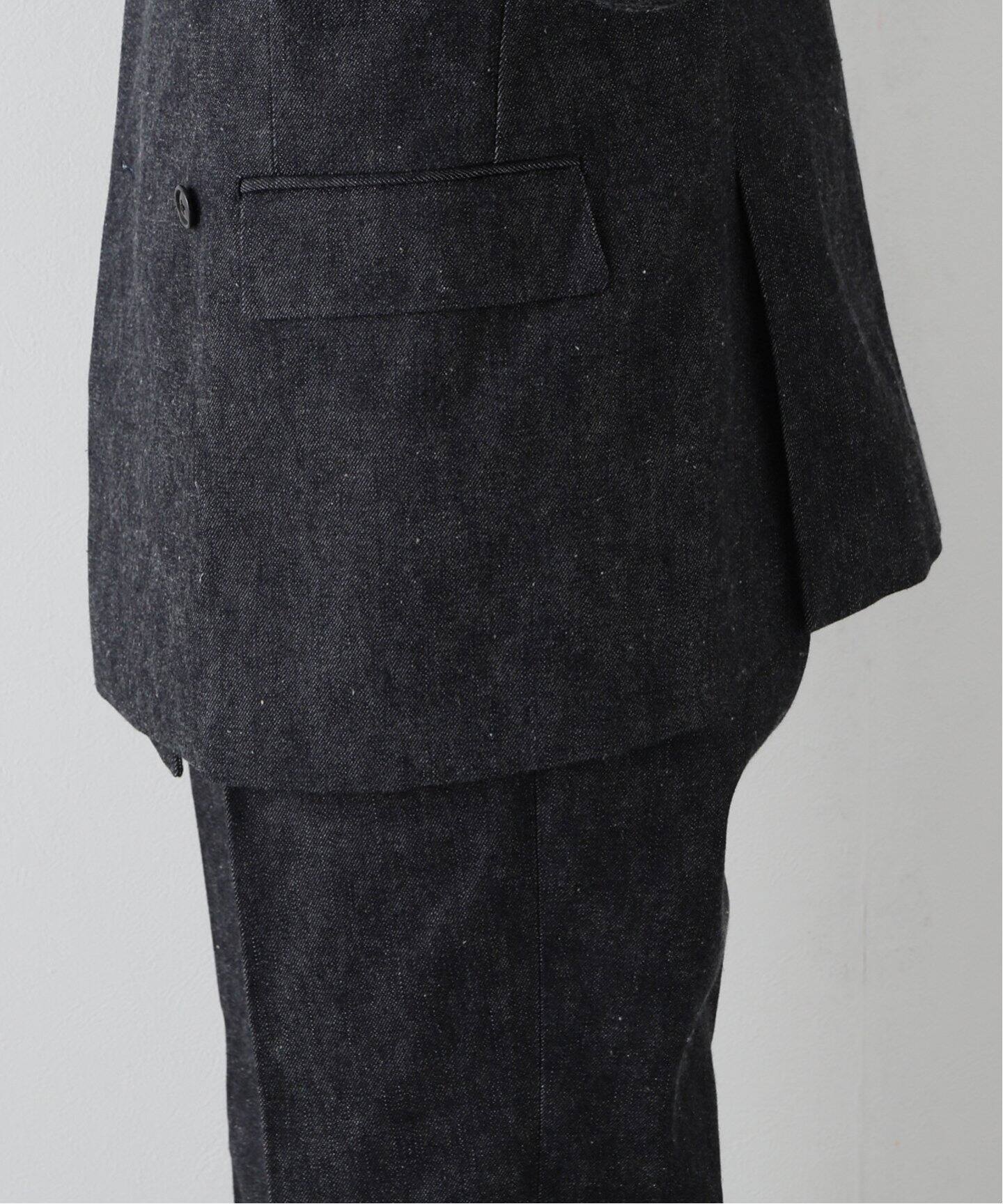 THE GENTLEMAN IN THE PARLOUR】Beyondex JACKET（その他