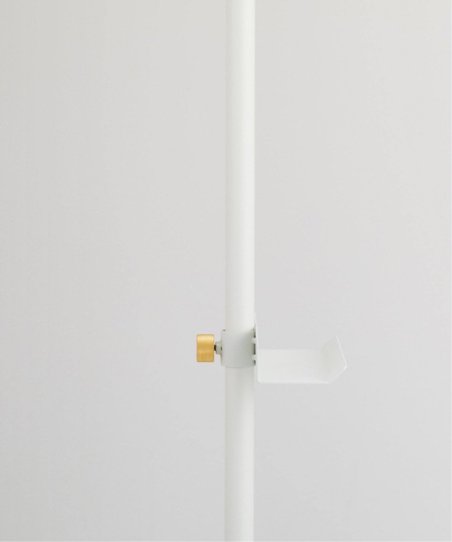 DRAW A LINE/ドローアライン】021 BOOK STAND（収納グッズ）｜JOURNAL