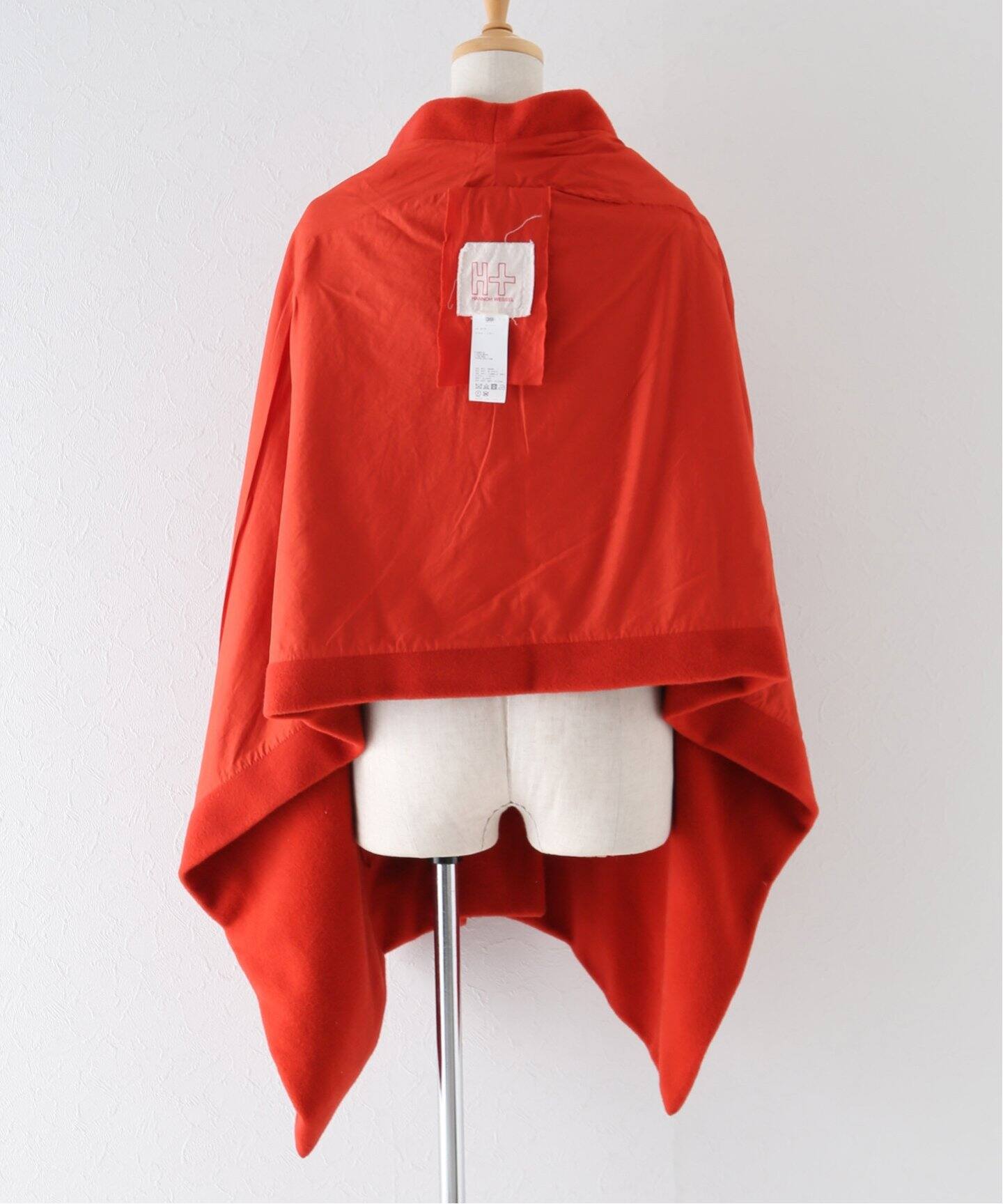 H+HANNOH WESSEL/エイチプラスハノーウェーゼル】CAPE（その他ブルゾン 