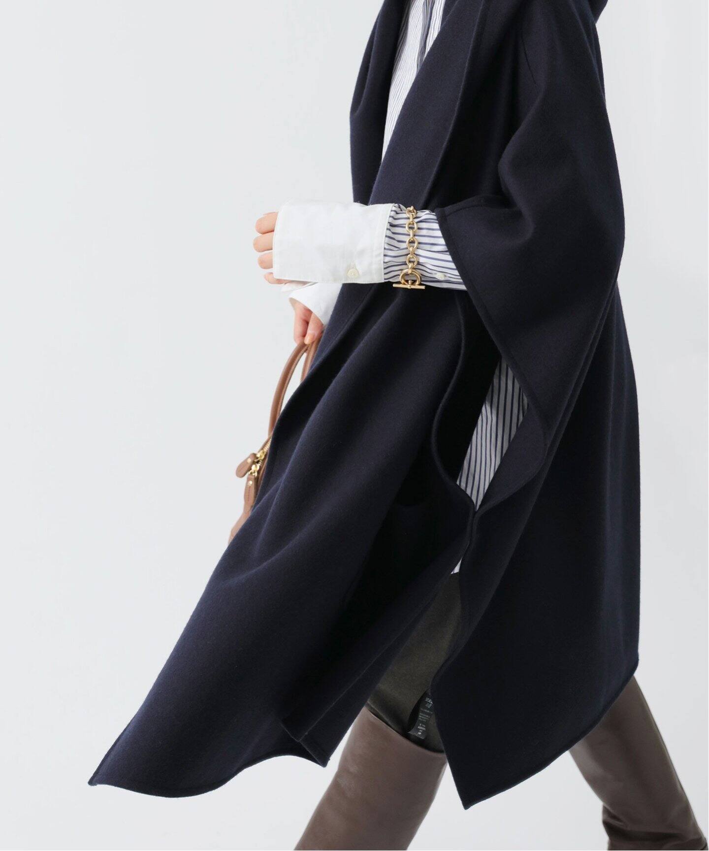 COGTHEBIGSMOKE/コグ ザ ビッグスモーク】 別注 GITTY HOODED CAPE 