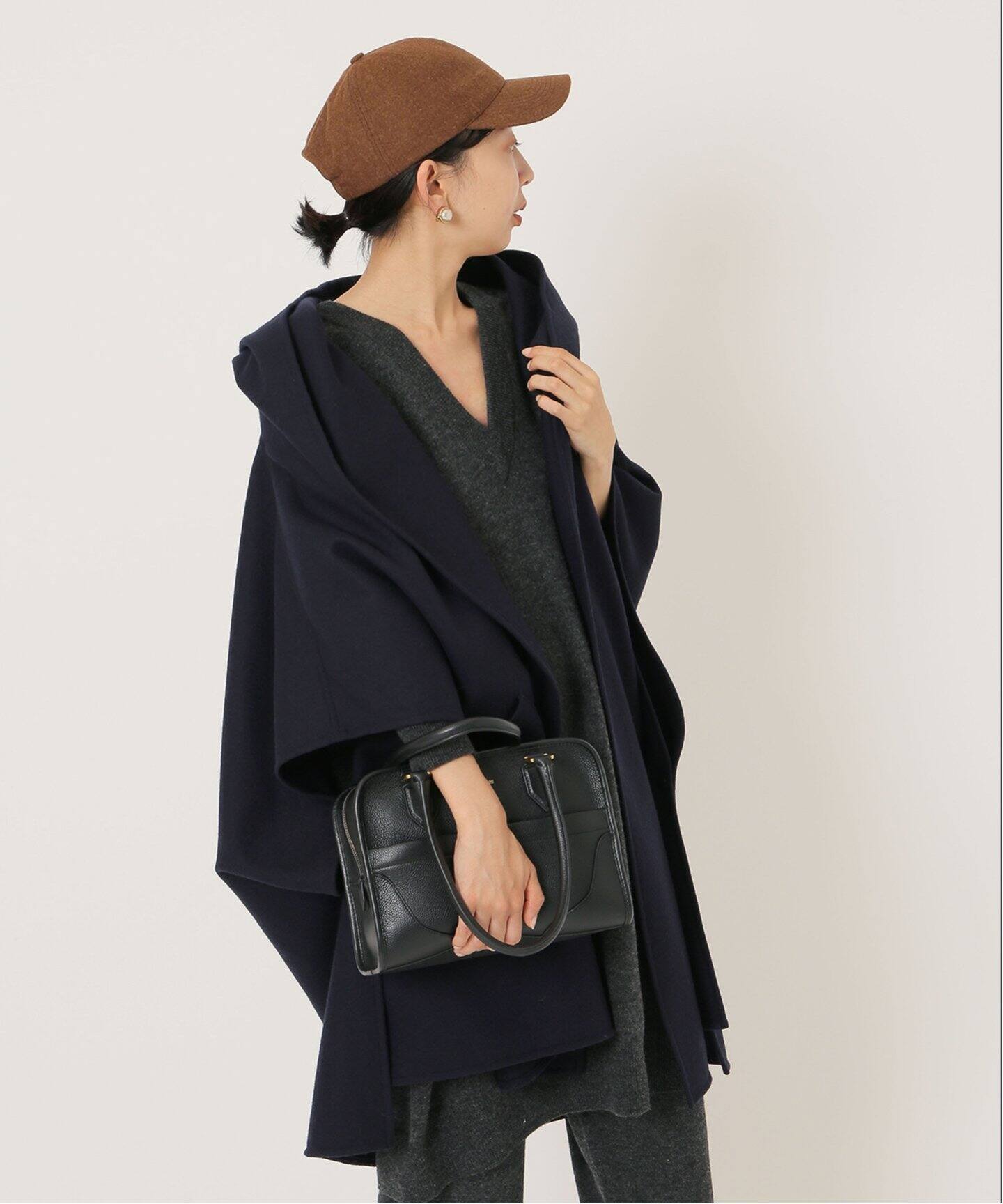 COGTHEBIGSMOKE/コグ ザ ビッグスモーク】 別注 GITTY HOODED CAPE 