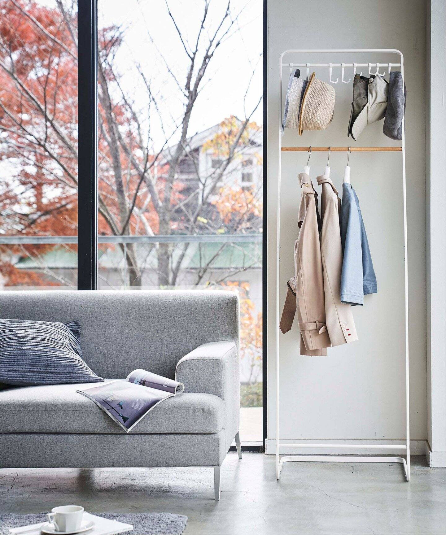 山崎実業【TOWER/タワー】COAT HANGER WITH HOOK FOR CAP コート 