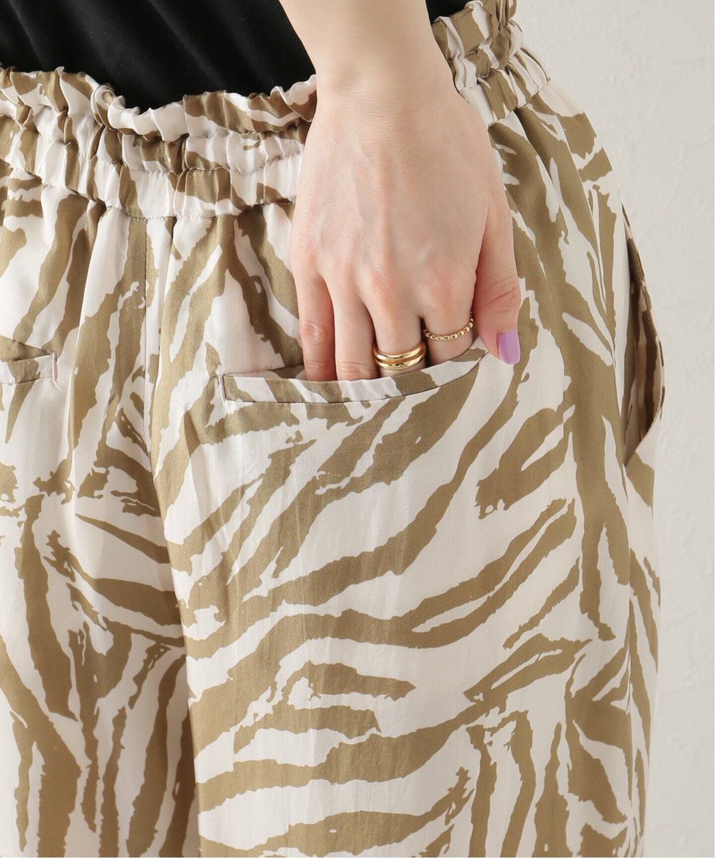 SACRA / サクラ】MODERN ZEBRA PANTS（その他パンツ）｜BOICE FROM  