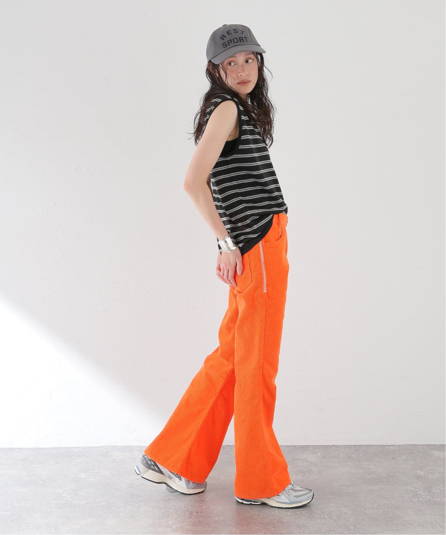 【新品未使用】MEYAME MEY-1511パンツ MEYAME / メヤメ】 SIDE ZIP FLARE CORDUROY（その他パンツ
