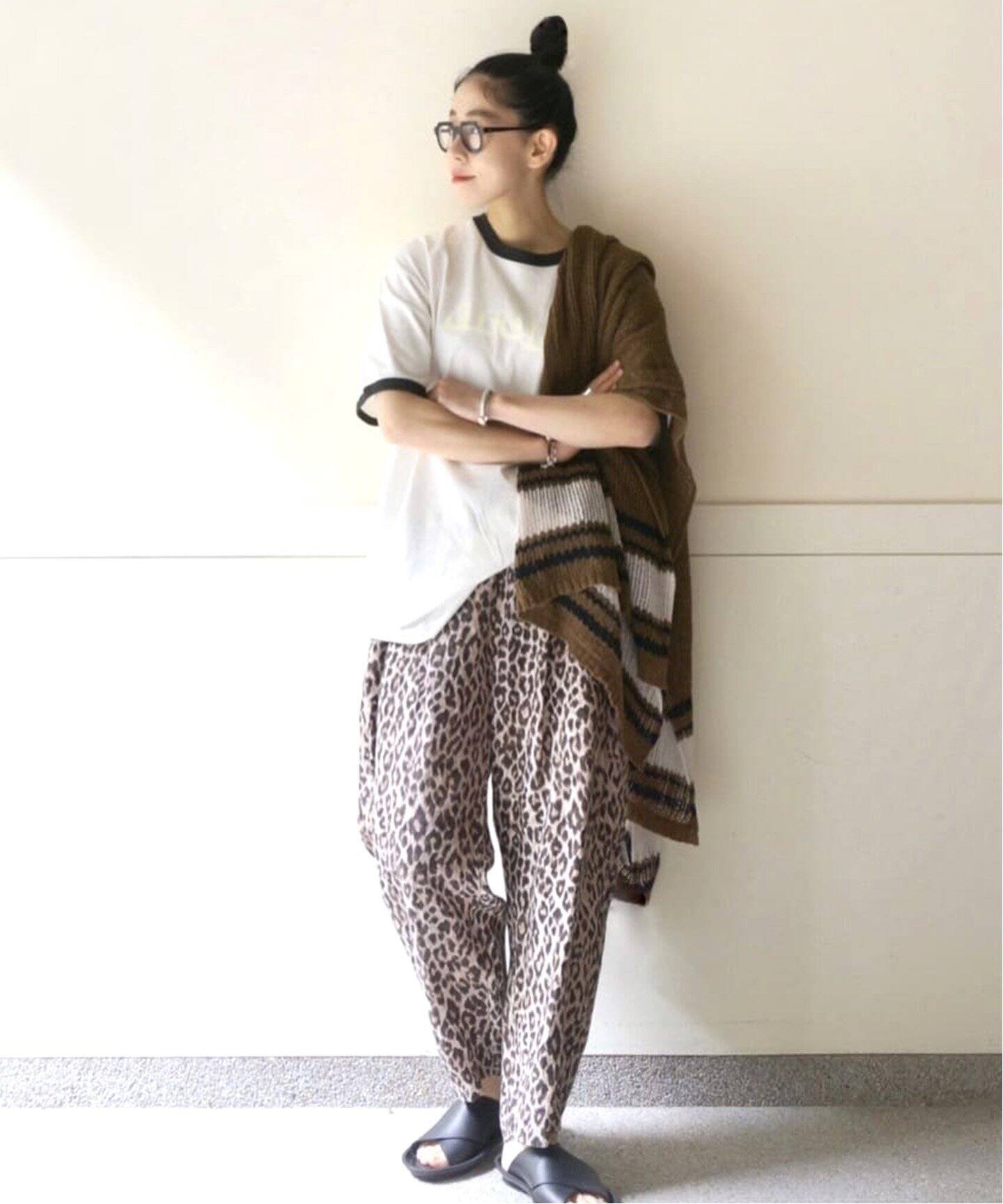 レオパリネン タックイージーパンツ（その他パンツ）｜journal  