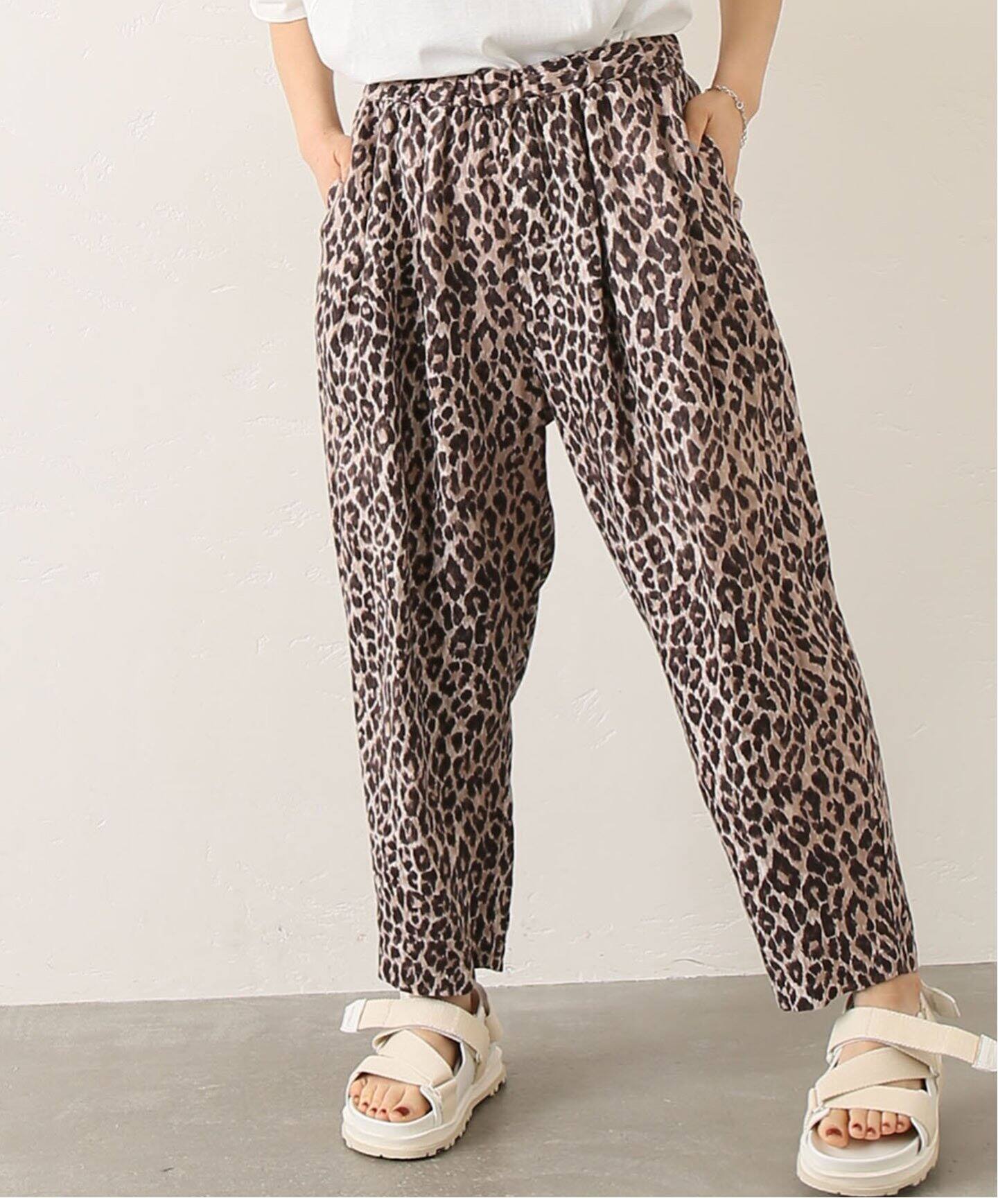 レオパリネン タックイージーパンツ（その他パンツ）｜journal  