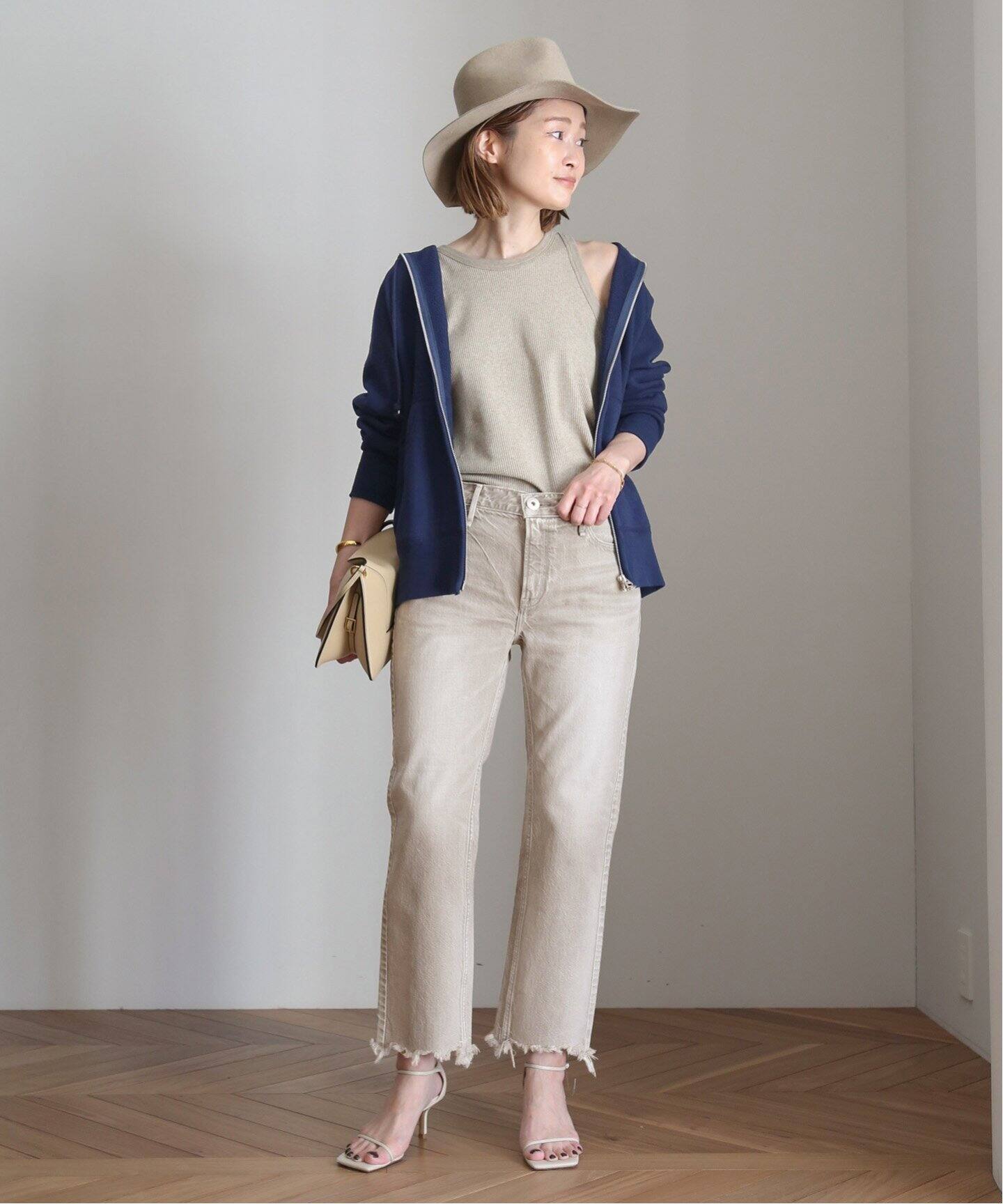 UPPER HIGHTS/アッパーハイツ 】THE LIPSTICK CROP デニム（デニム 