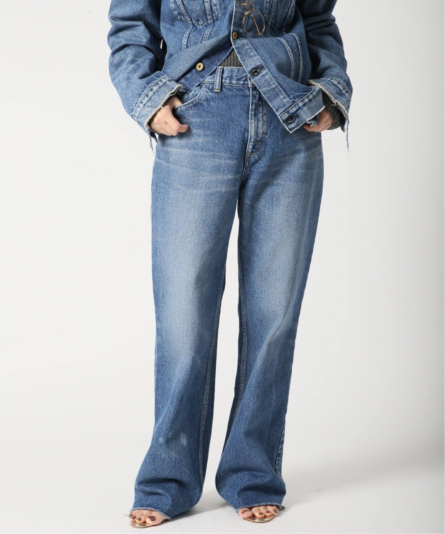 MADISONBLUE/マディソンブルー】 HEM CUT FLARE デニム（デニムパンツ  