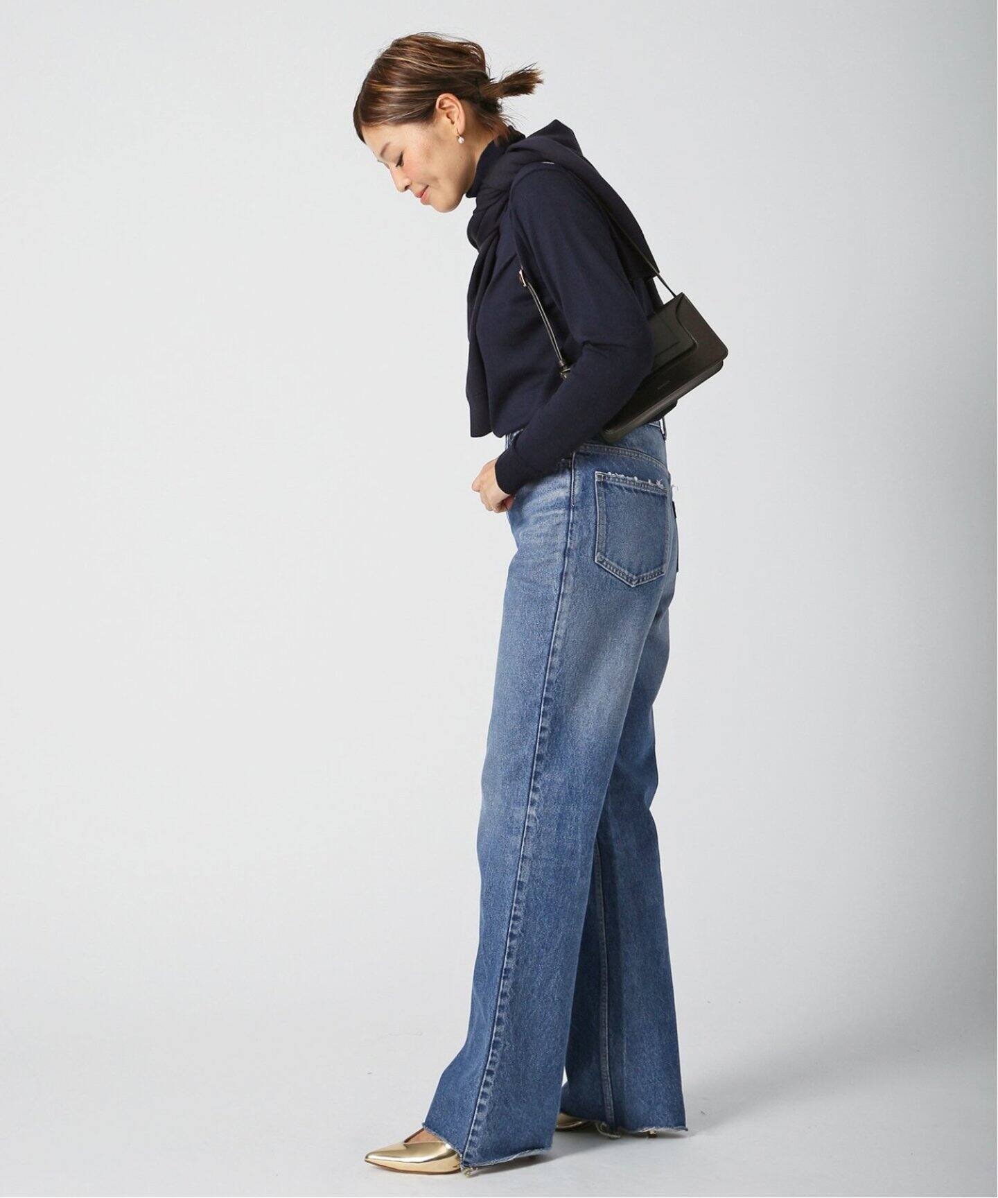 【MADISONBLUE/マディソンブルー】 HEM CUT FLARE デニム（デニムパンツ・ジーンズ）｜Deuxieme Classe